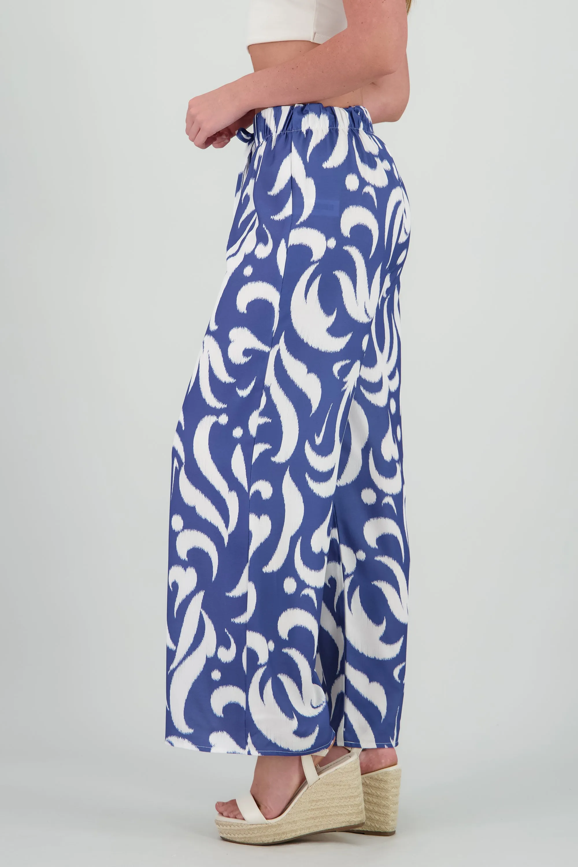 Pantalon amplio estampado tropical sold by Shasa product image thumbnail 3