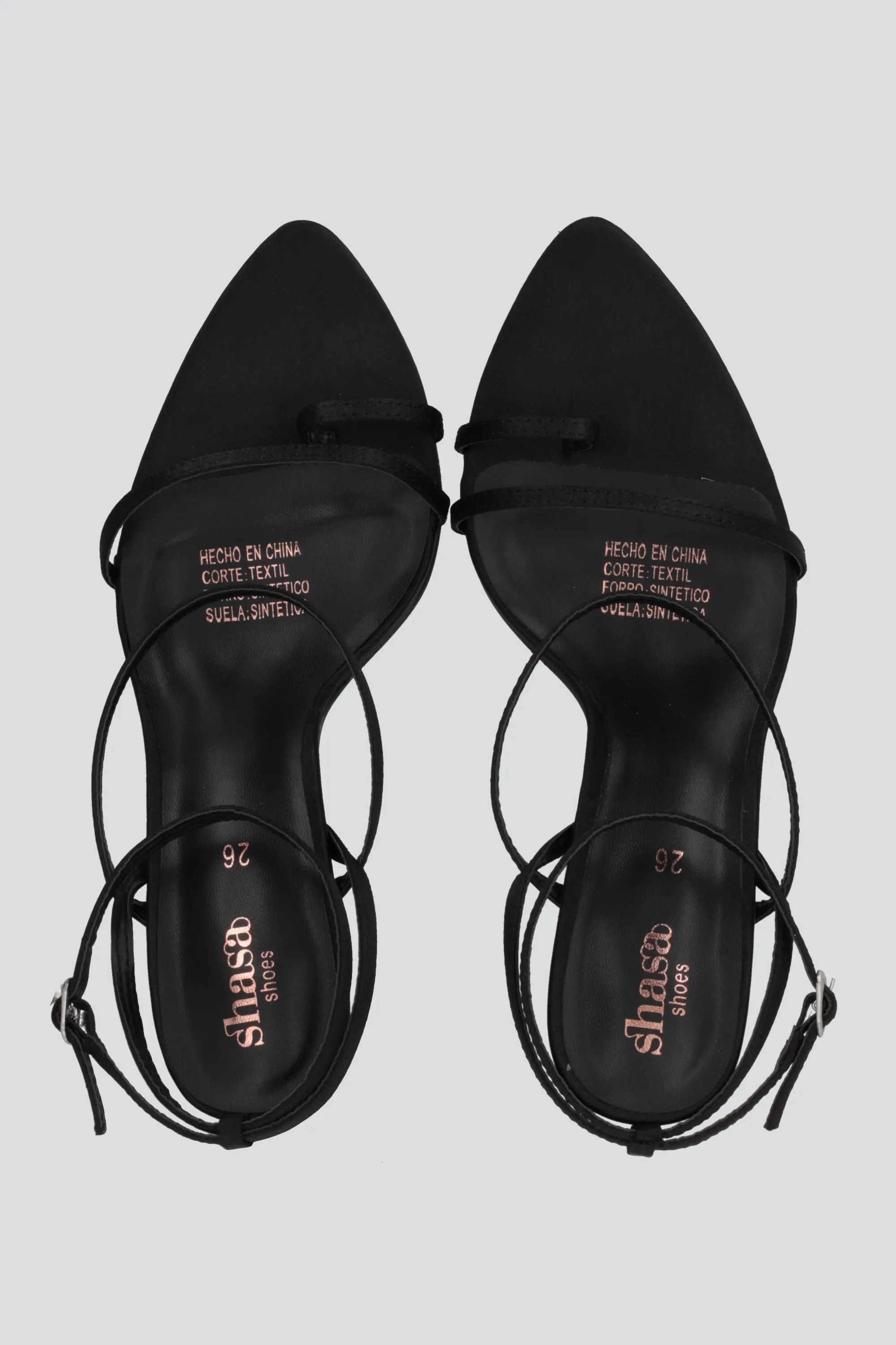 Tacon triple tira pulsera sold by Shasa product image thumbnail 2