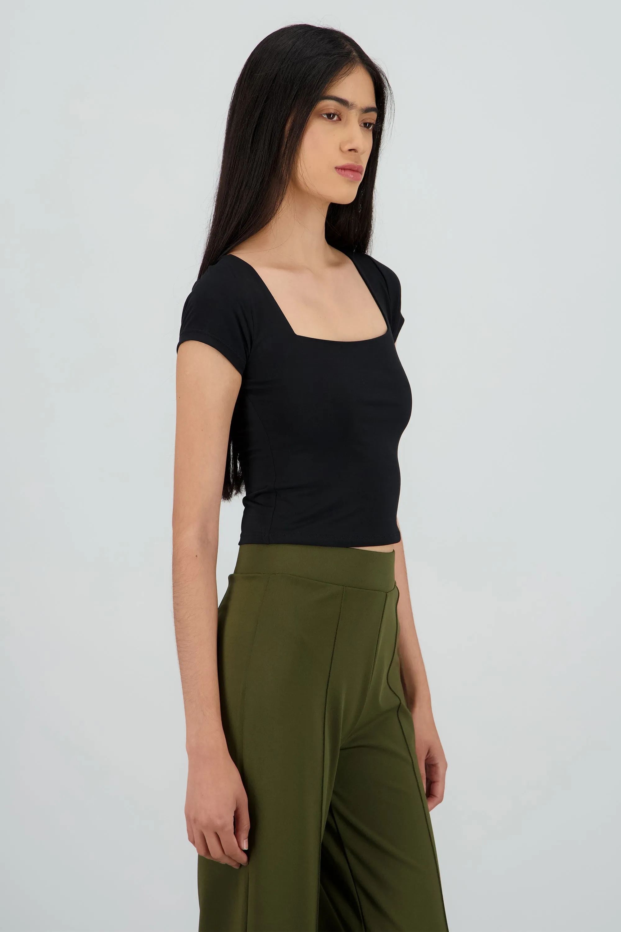 Top manga corta escote cuadrado sold by Shasa product image thumbnail 3