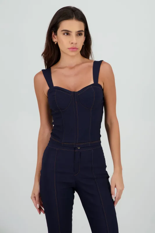 Top copa estructurada contraste costuras sold by Shasa