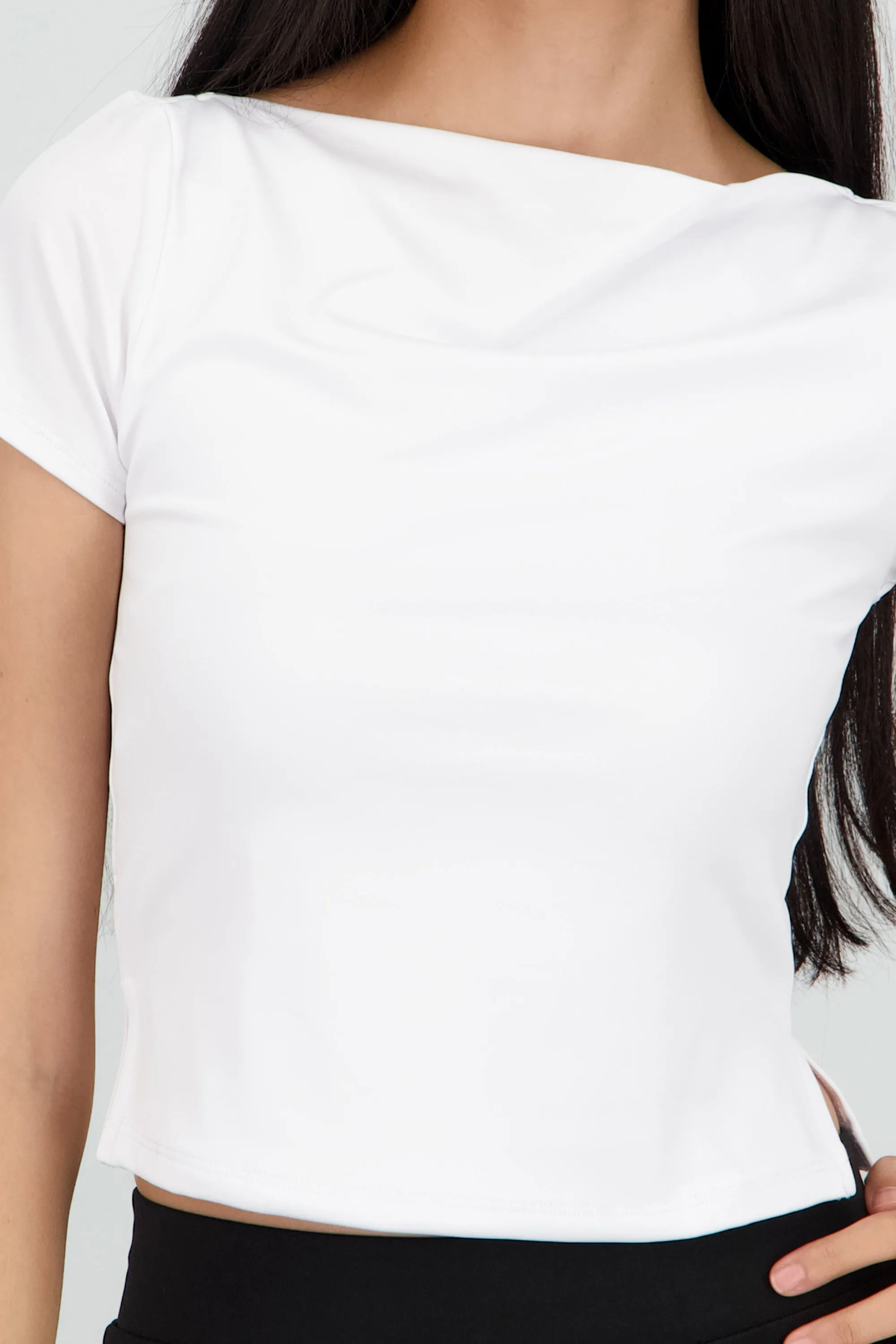 Top escote barco manga corta sold by Shasa product image thumbnail 5