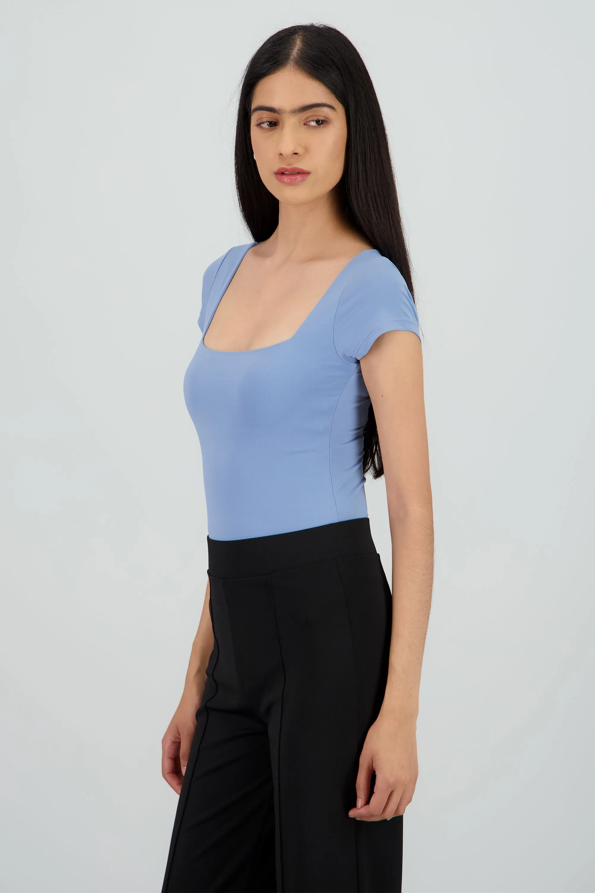 Body manga corta escote cuadrado sold by Shasa product image thumbnail 3