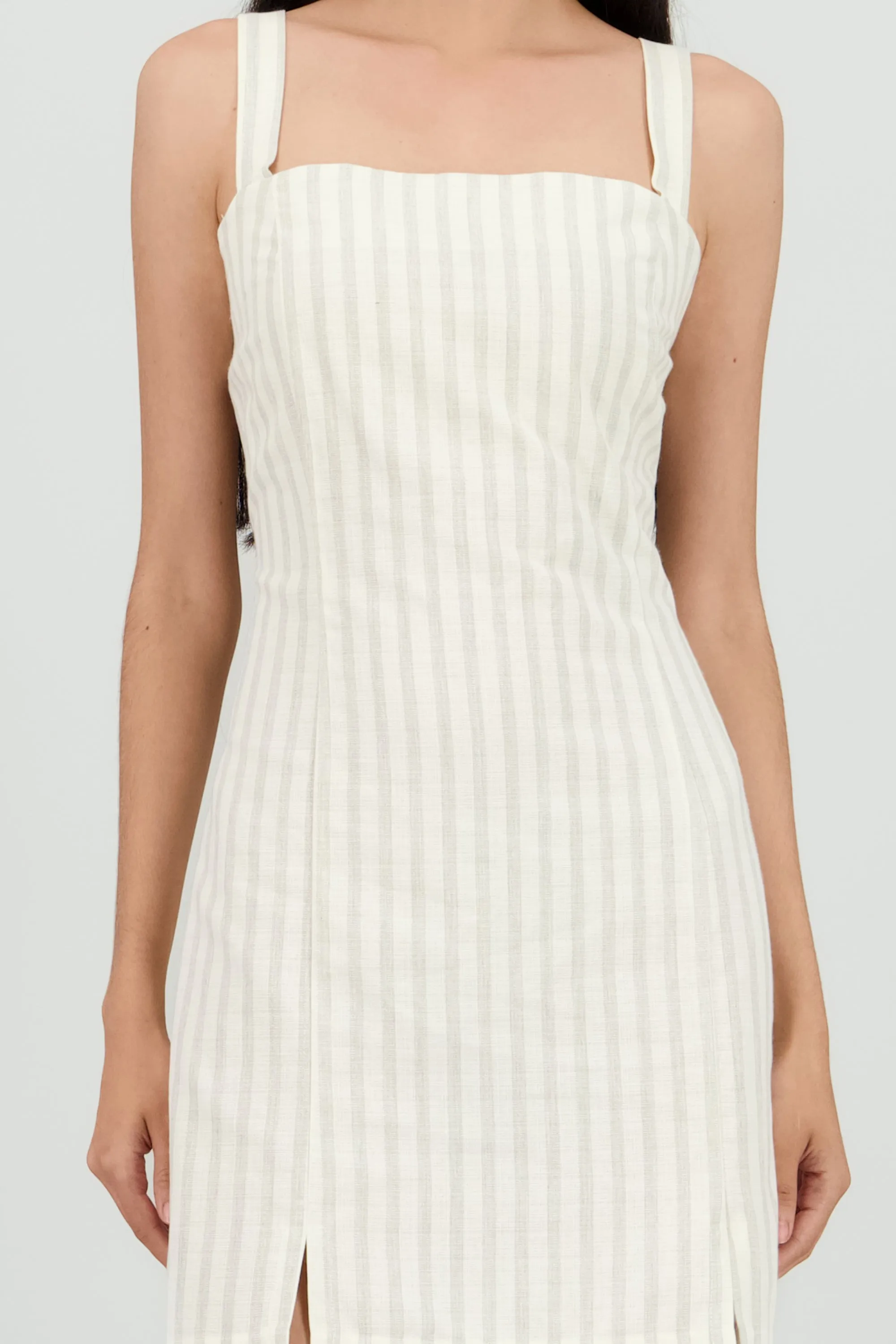 Vestido mini tirantes ligero sold by Shasa product image thumbnail 5