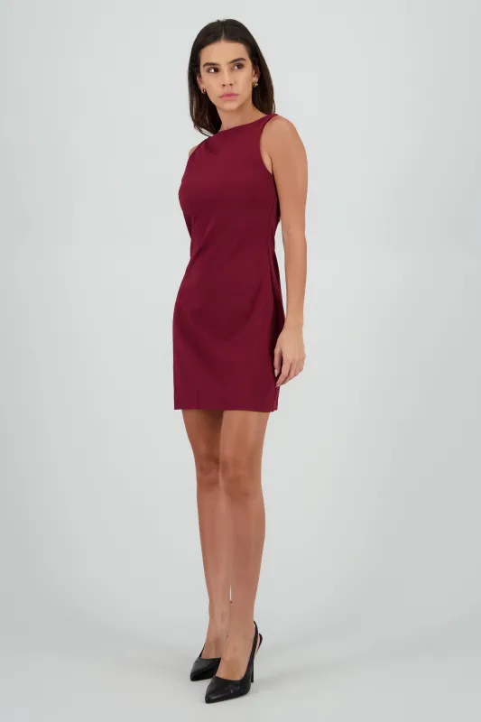 Vestido liso halter sold by Shasa