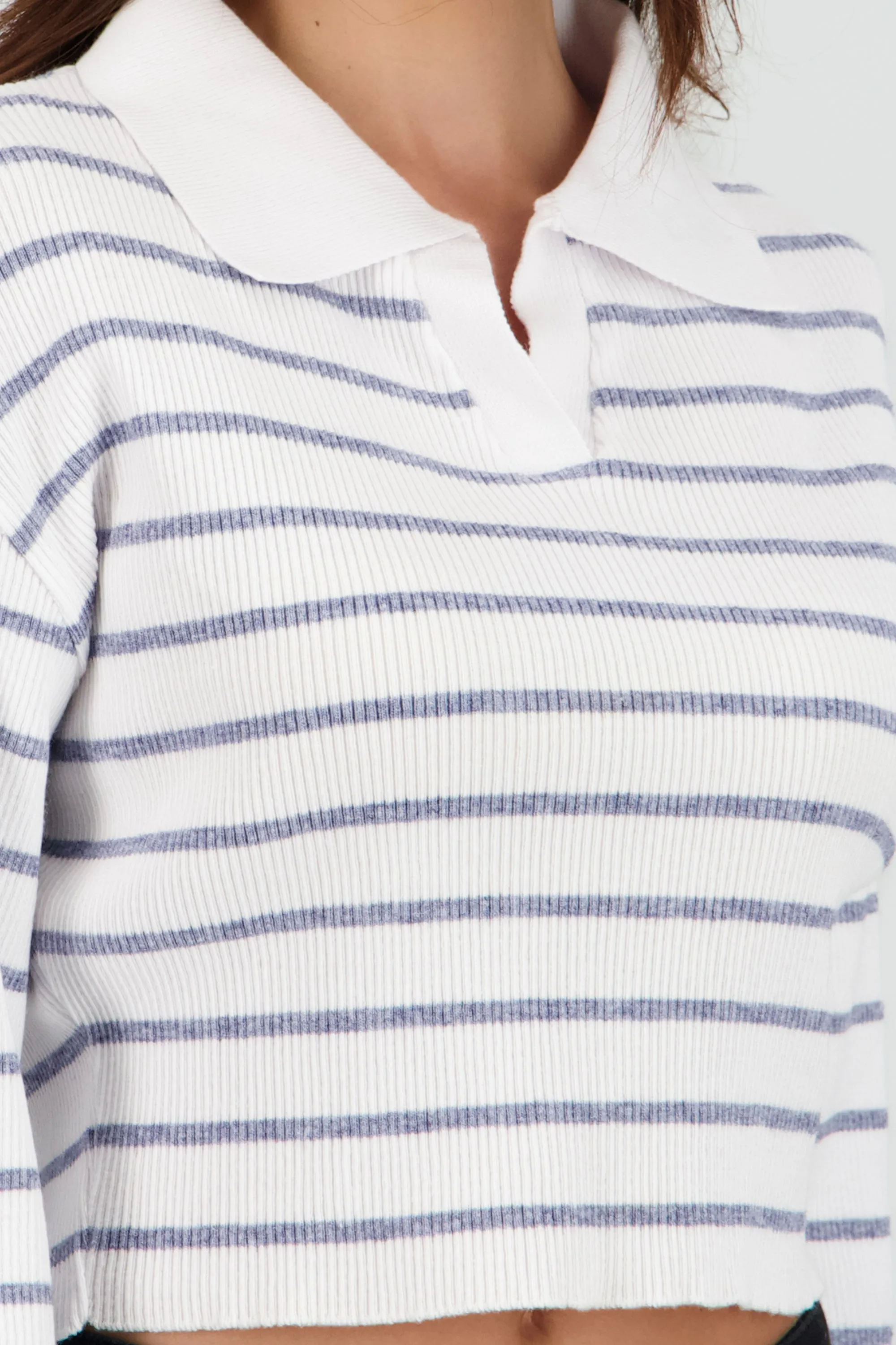 Sueter tejido cuello polo rayas sold by Shasa product image thumbnail 5