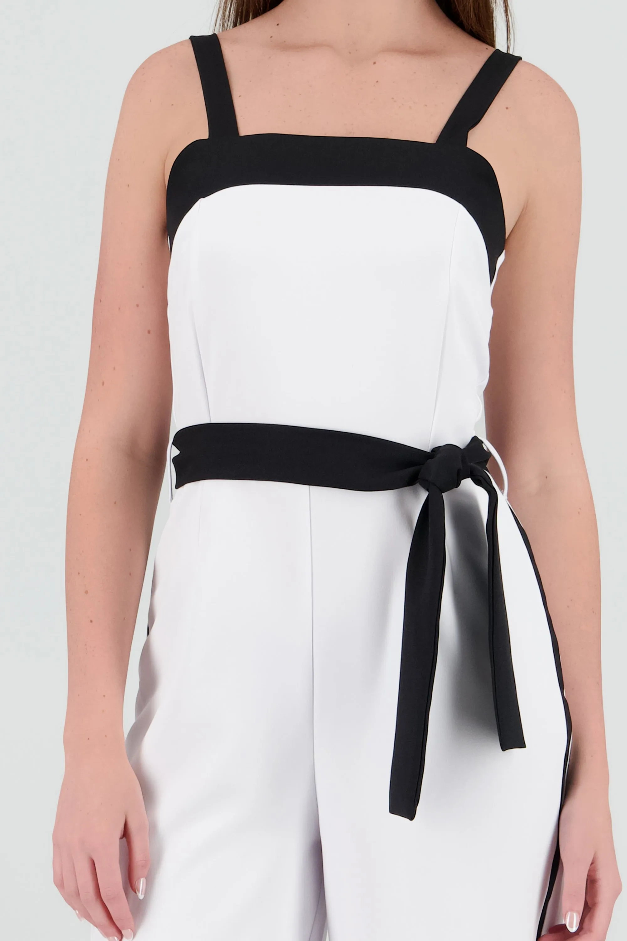 Jumpsuit escote cuadrado contraste sold by Shasa product image thumbnail 5