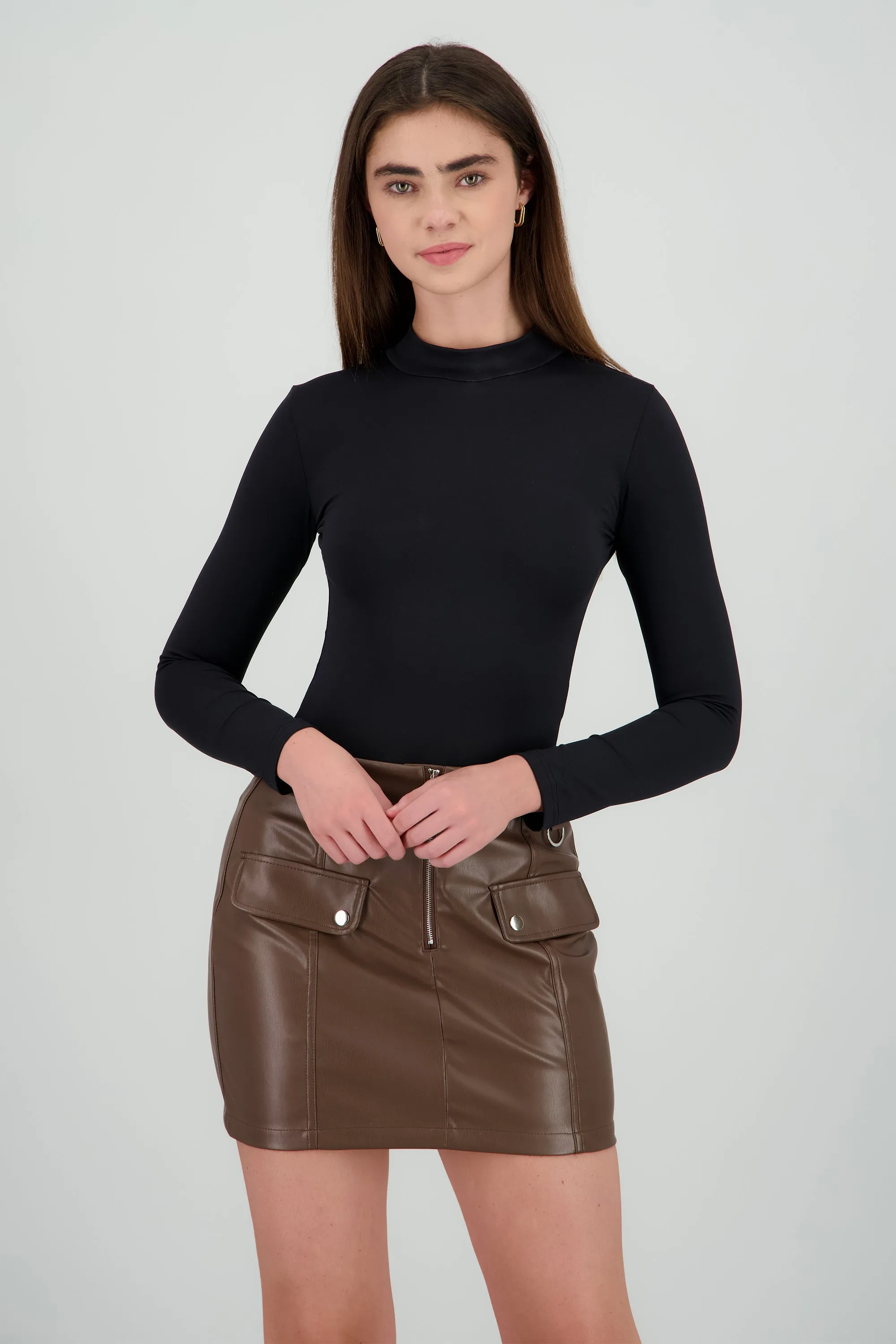 Bodysuit liso manga larga cuello alto sold by Shasa product image thumbnail 2