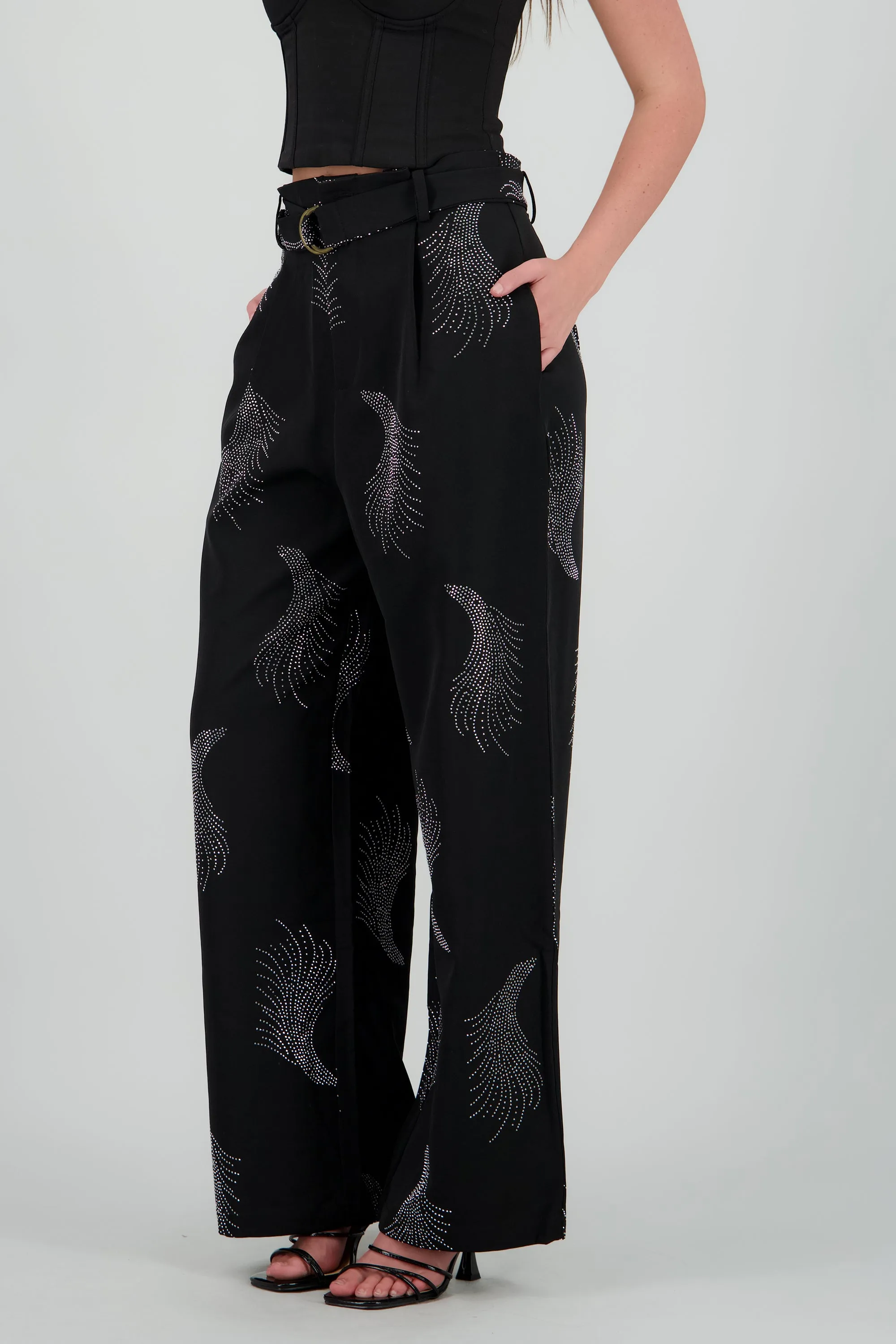 Pantalon amplio detalle brillos sold by Shasa product image thumbnail 3