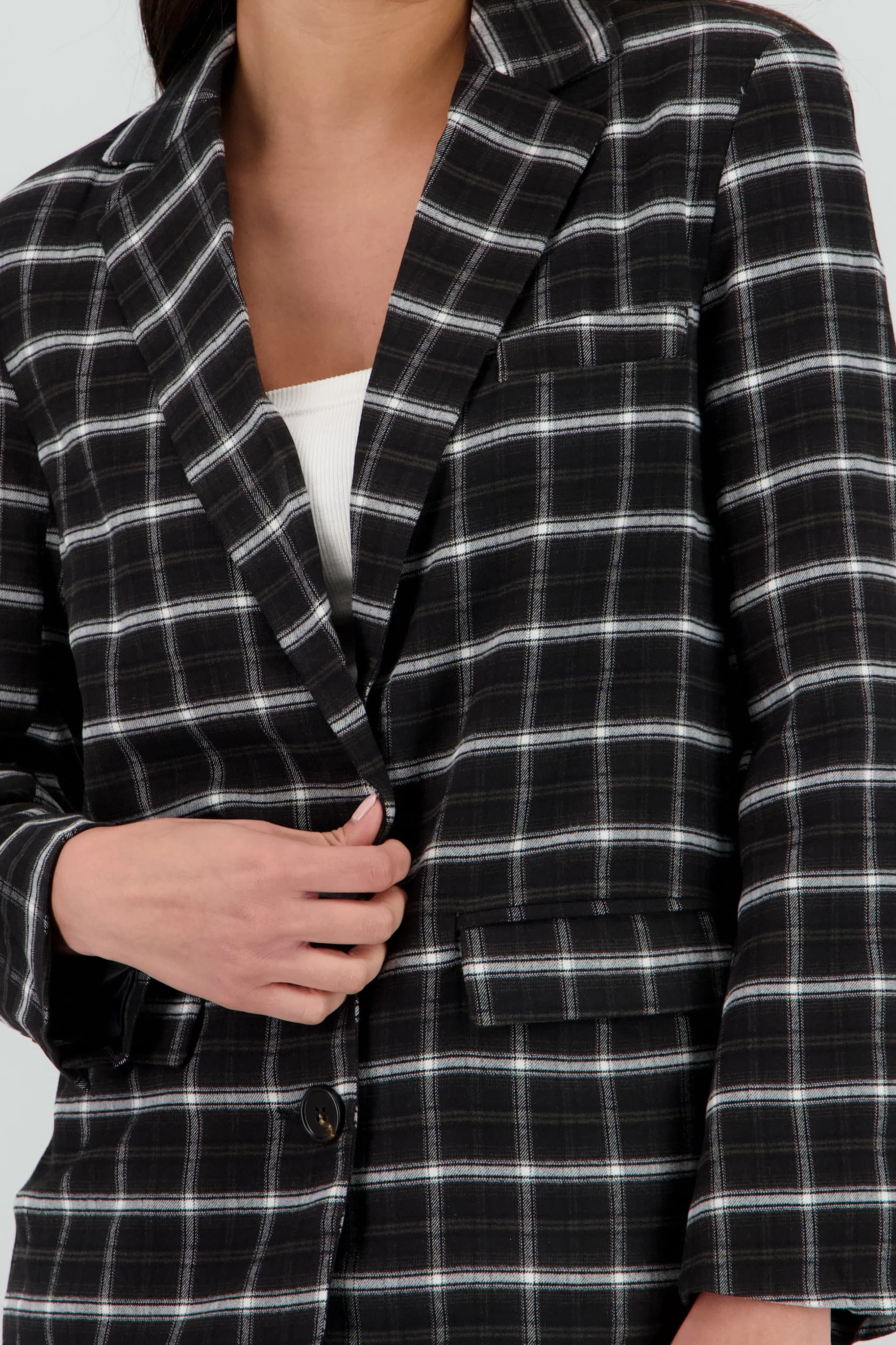 Saco oversized cuadros sold by Shasa product image thumbnail 5