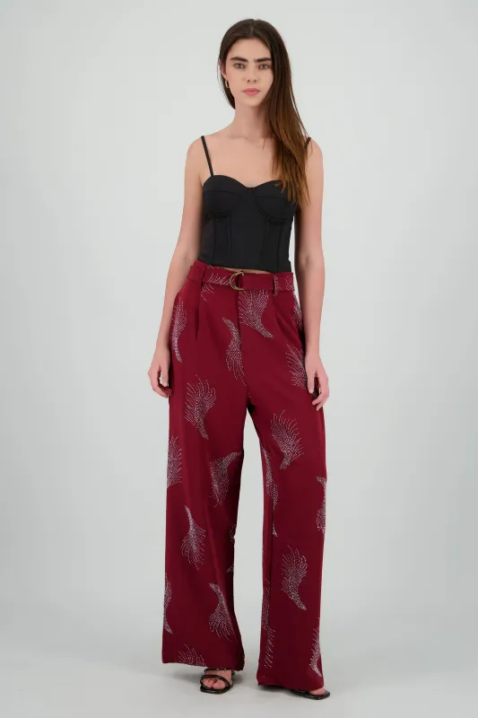 Pantalon amplio detalle brillos sold by Shasa