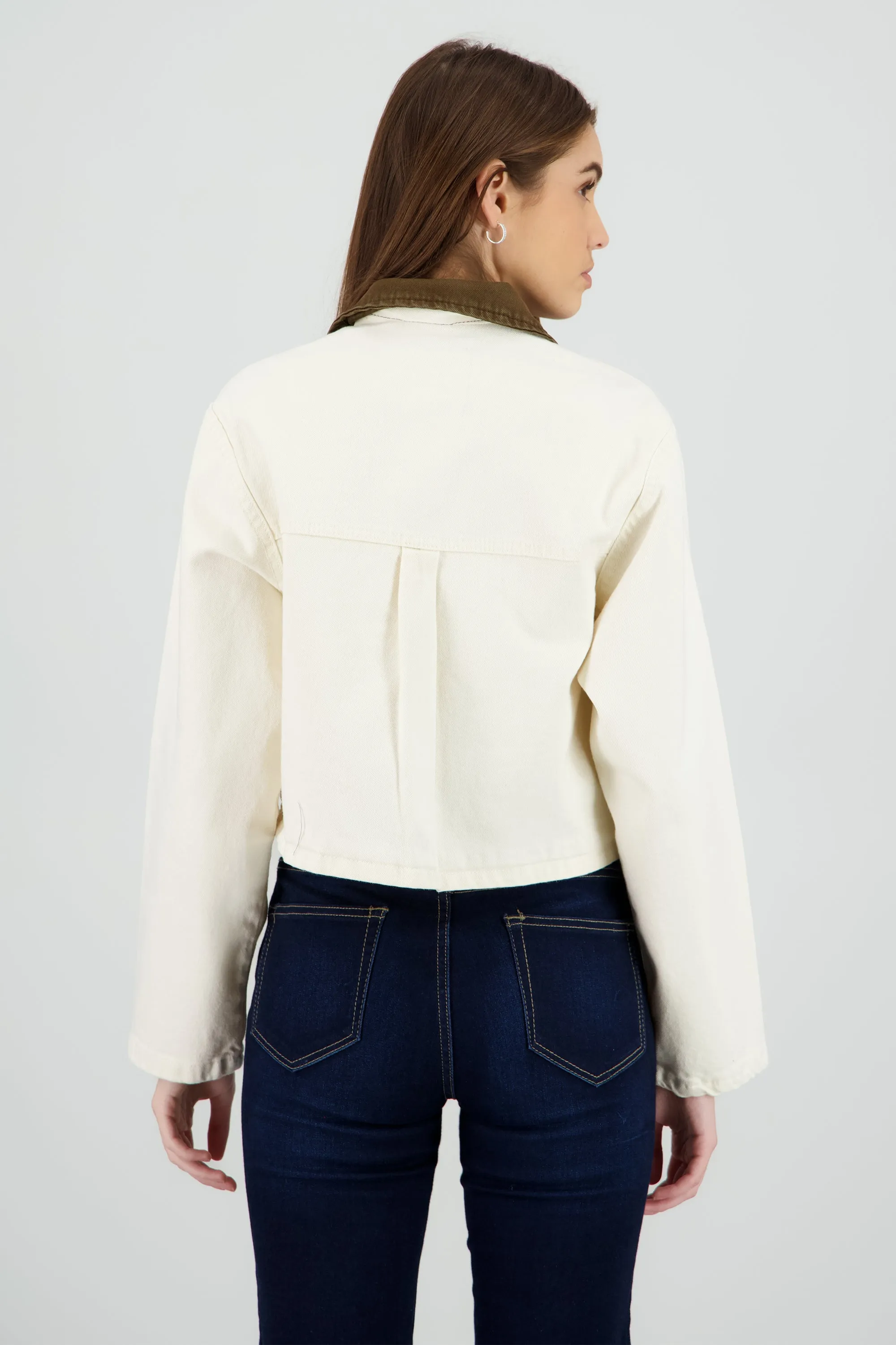 Chamarra corta con cuello en contraste sold by Shasa product image thumbnail 4