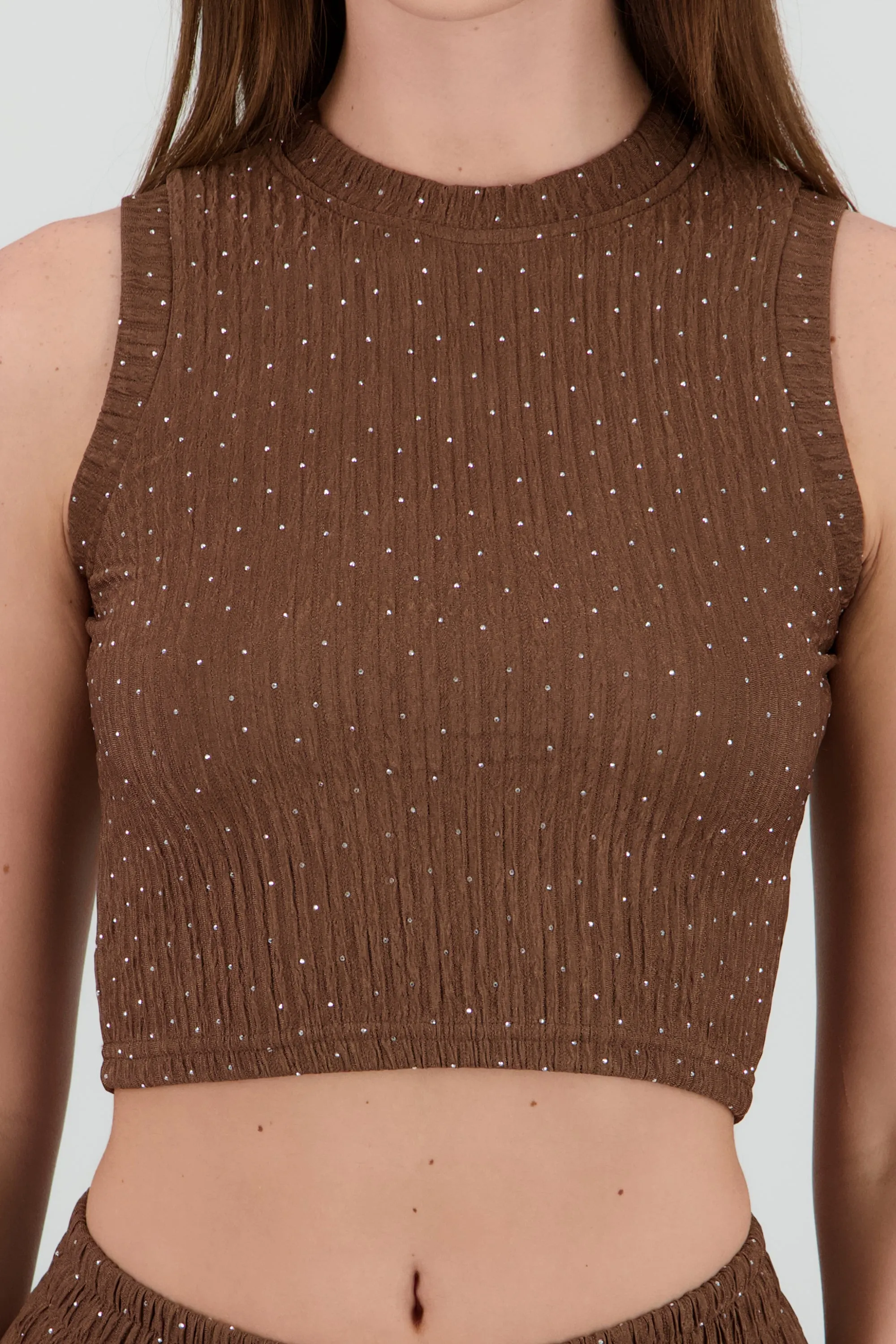 Top sin mangas textura brillos sold by Shasa product image thumbnail 5