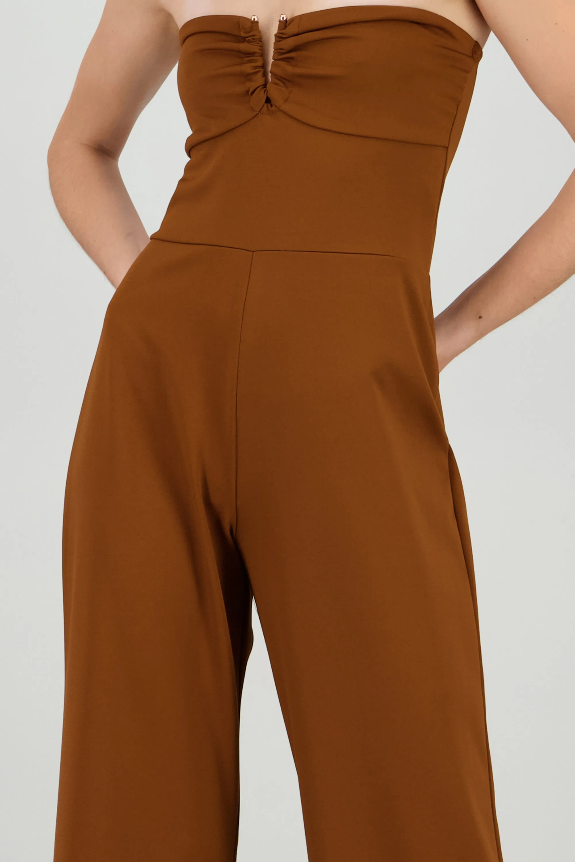 Jumpsuit strapless detalle fruncido sold by Shasa product image thumbnail 5