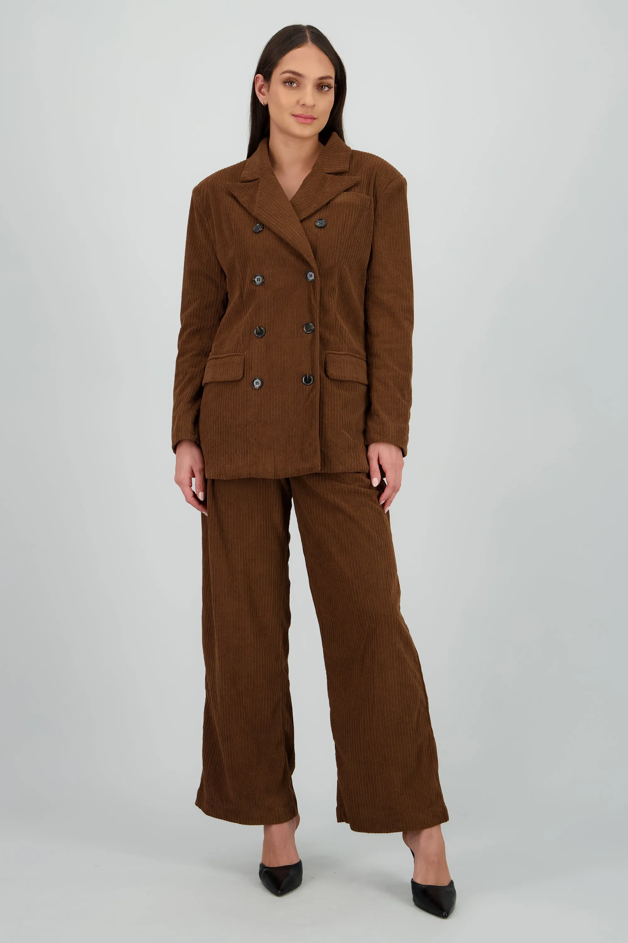 Pantalon amplio de pana sold by Shasa