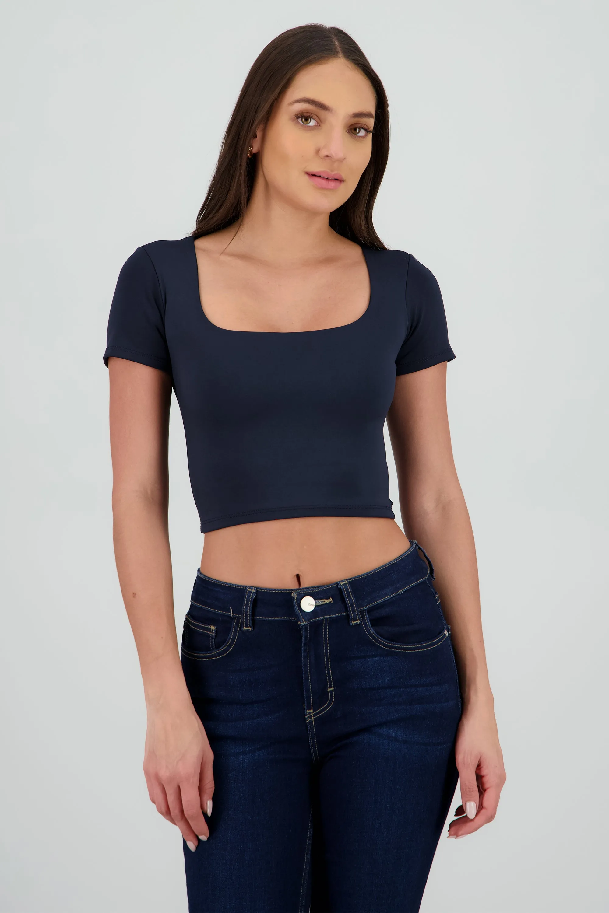 Crop top cuello cuadrado sold by Shasa product image thumbnail 2