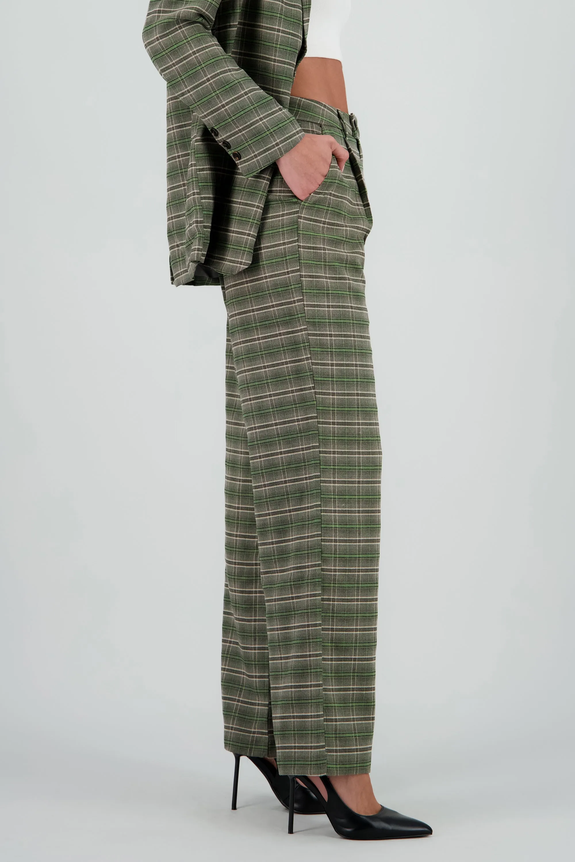 Pantalon recto cuadros sold by Shasa product image thumbnail 3