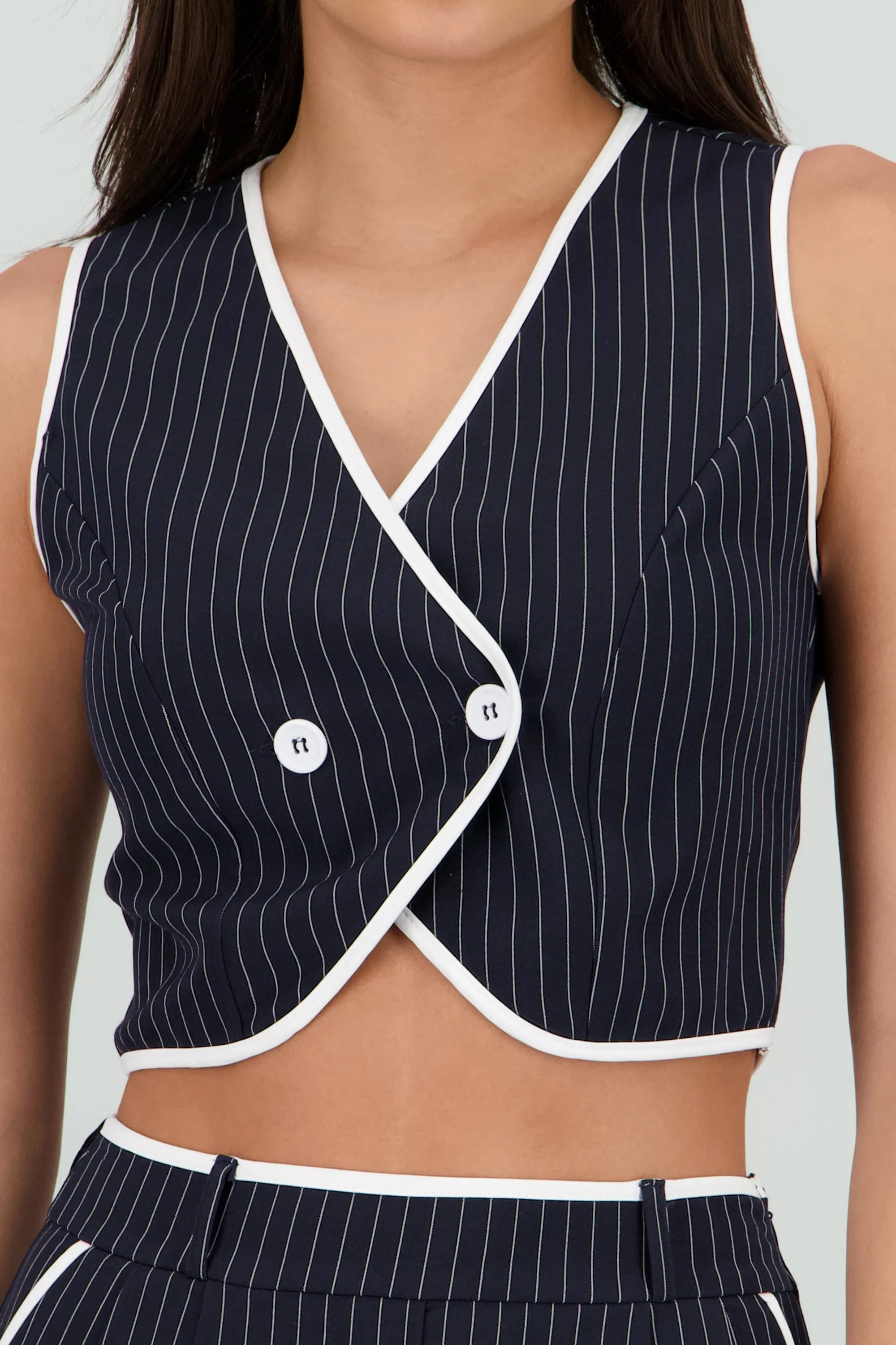 Chaleco cruzado rayas con contraste sold by Shasa product image thumbnail 5