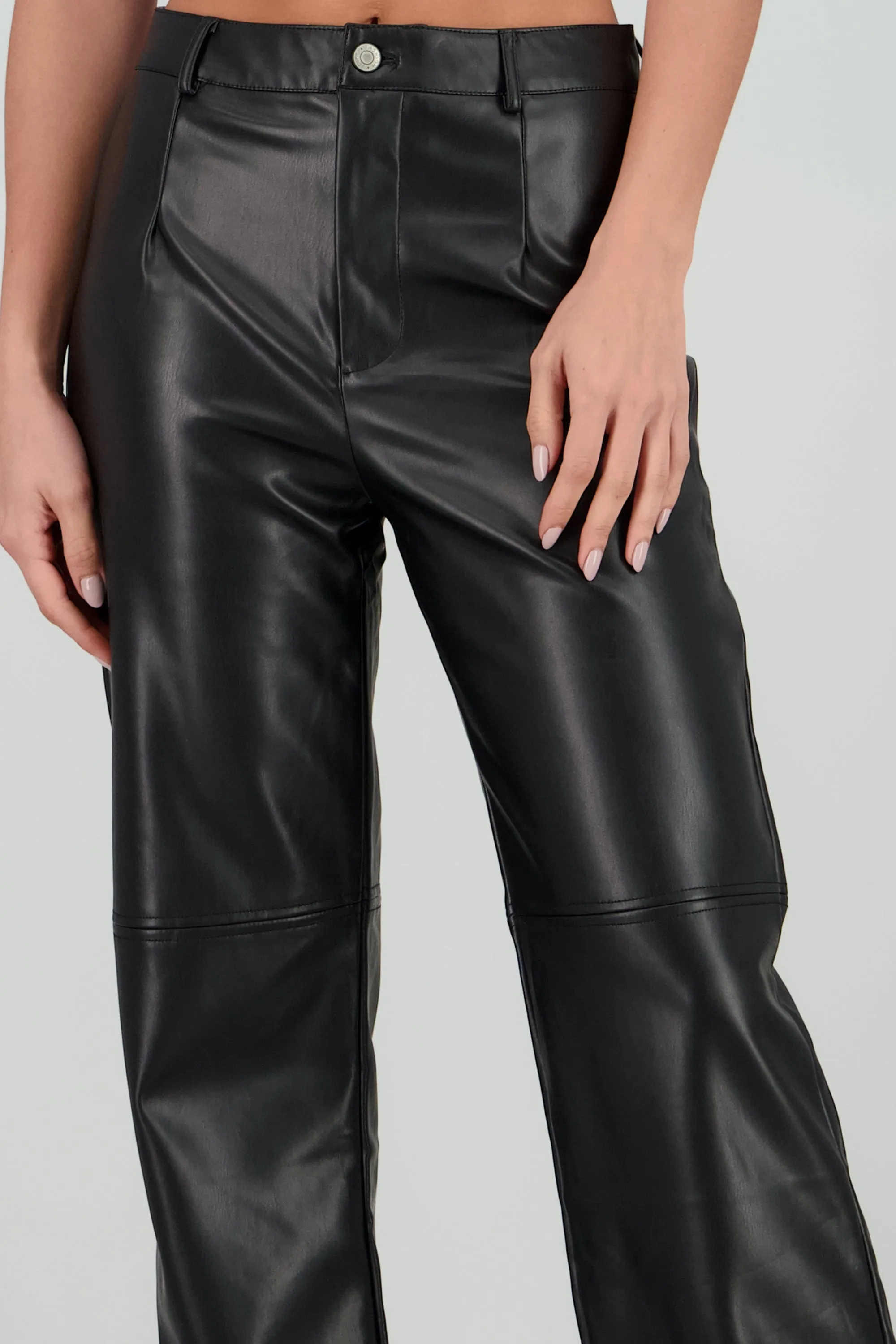 Pantalon pu liso sold by Shasa product image thumbnail 5