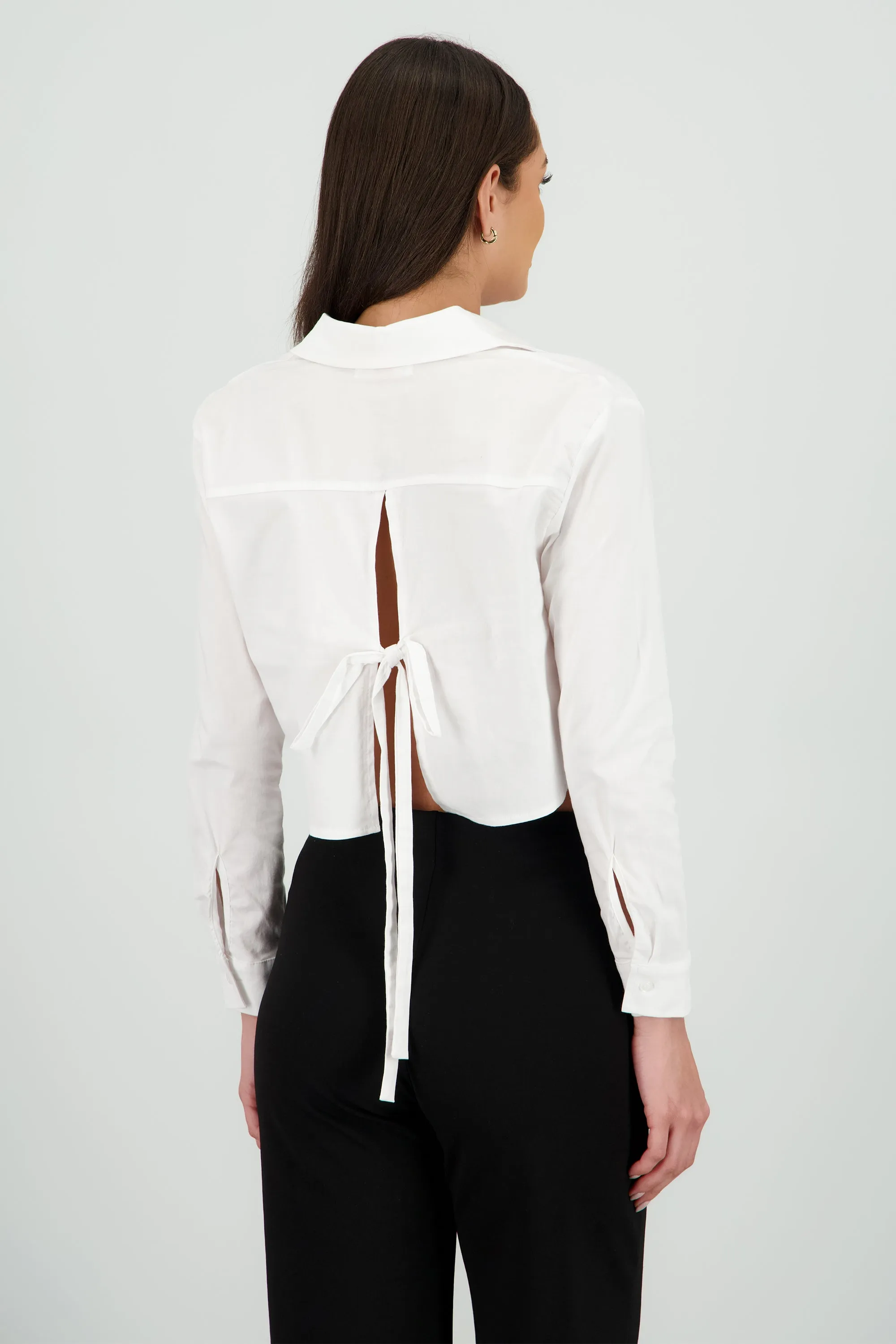 Camisa manga larga detalle espalda moño sold by Shasa product image thumbnail 4