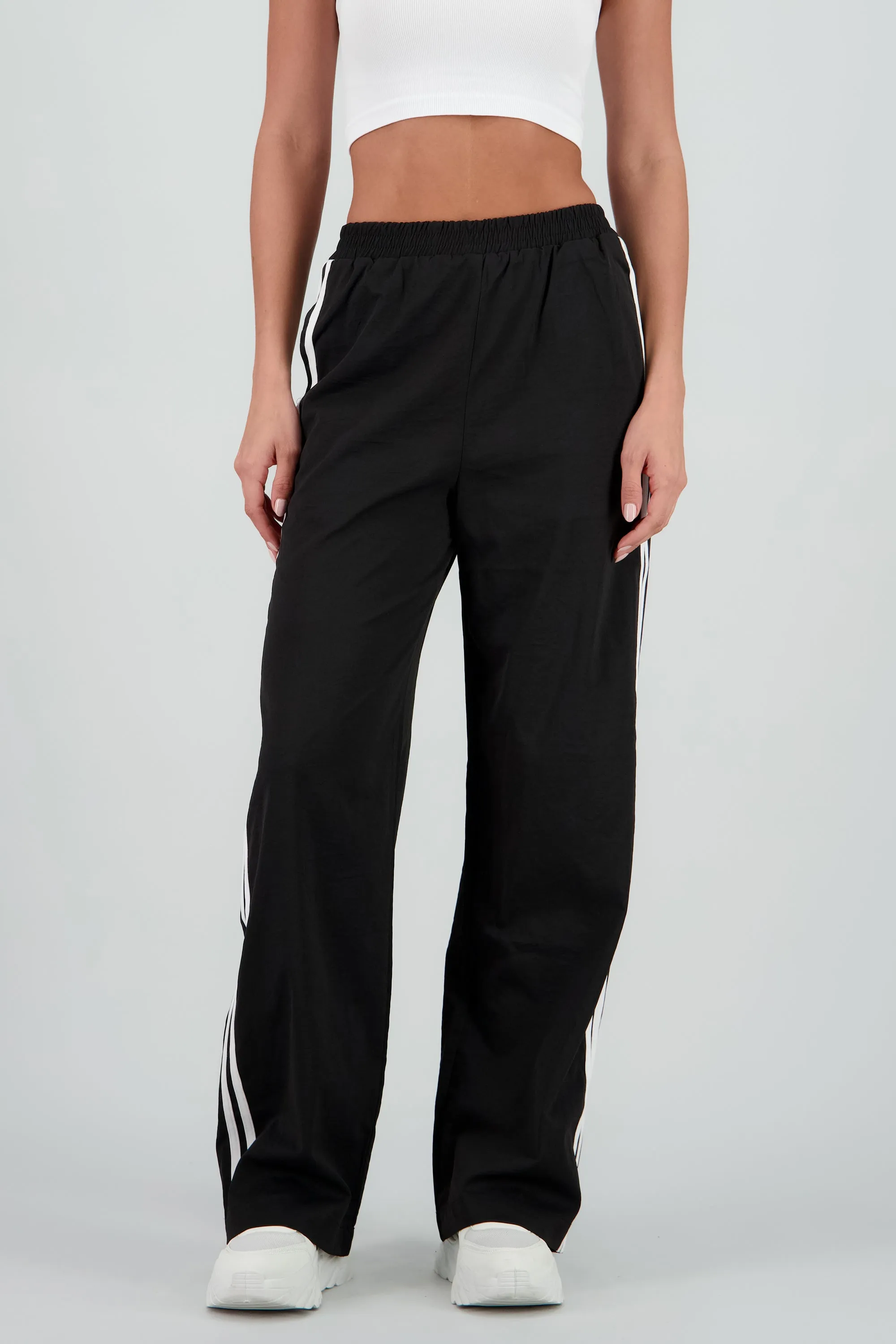 Pantalon amplio detalle contraste lineas sold by Shasa product image thumbnail 2