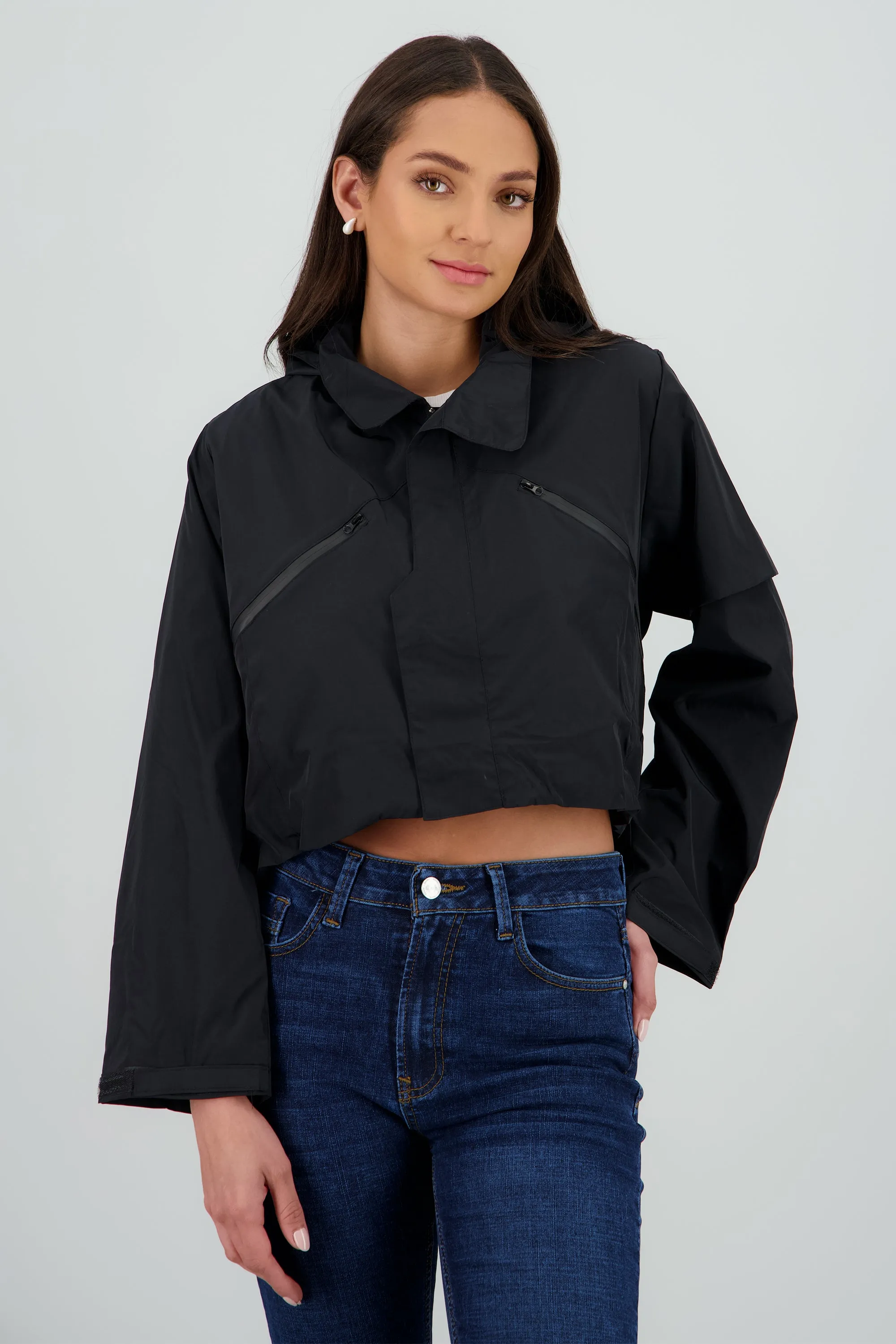 Chamarra ligera crop sold by Shasa product image thumbnail 2