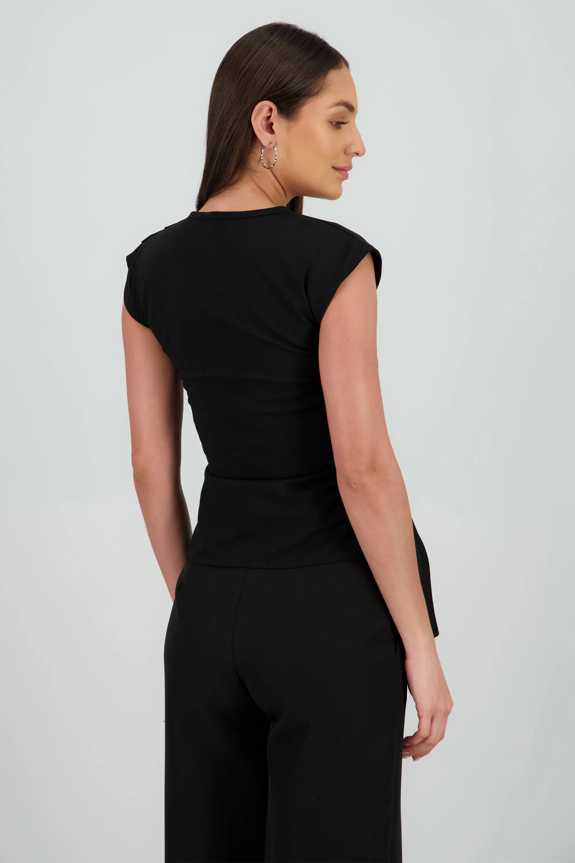 Blusa amarre lado sold by Shasa product image thumbnail 4