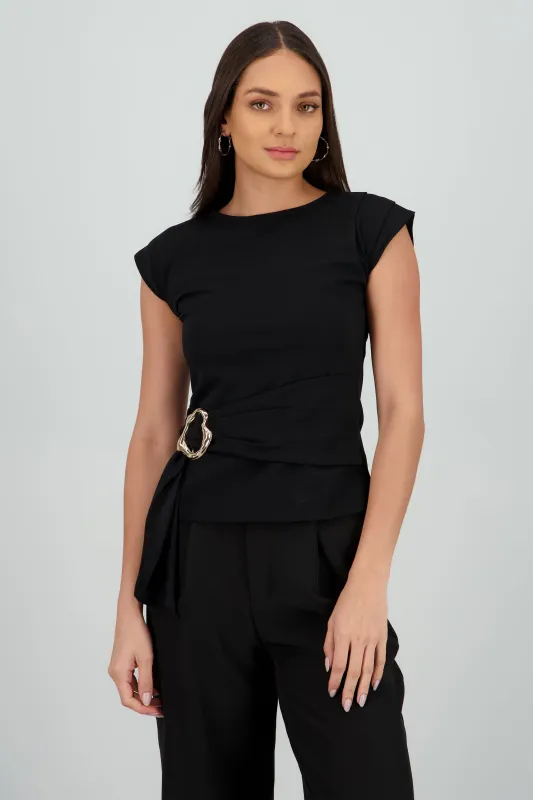 Blusa amarre lado sold by Shasa