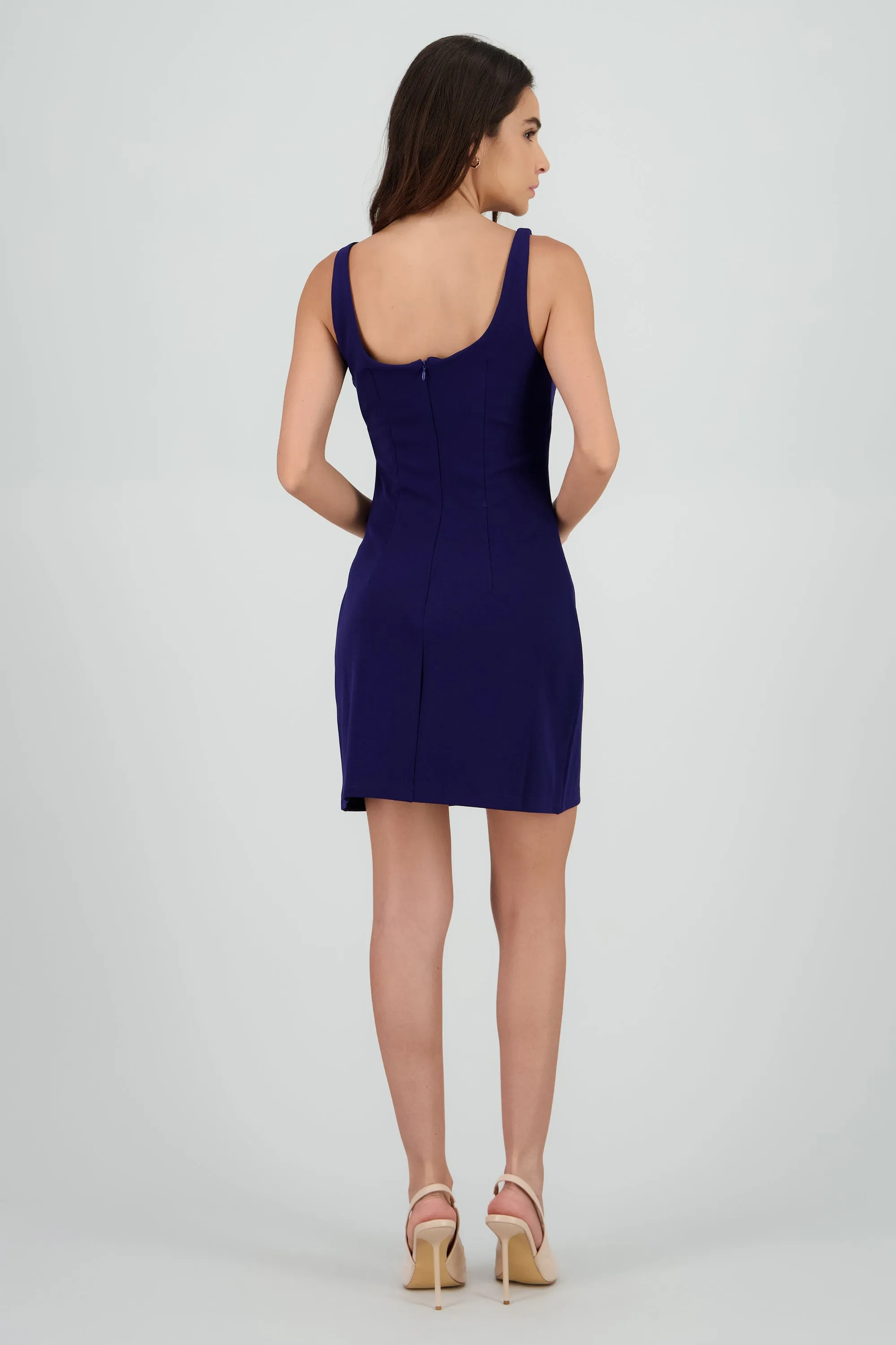 Vestido liso halter sold by Shasa product image thumbnail 4