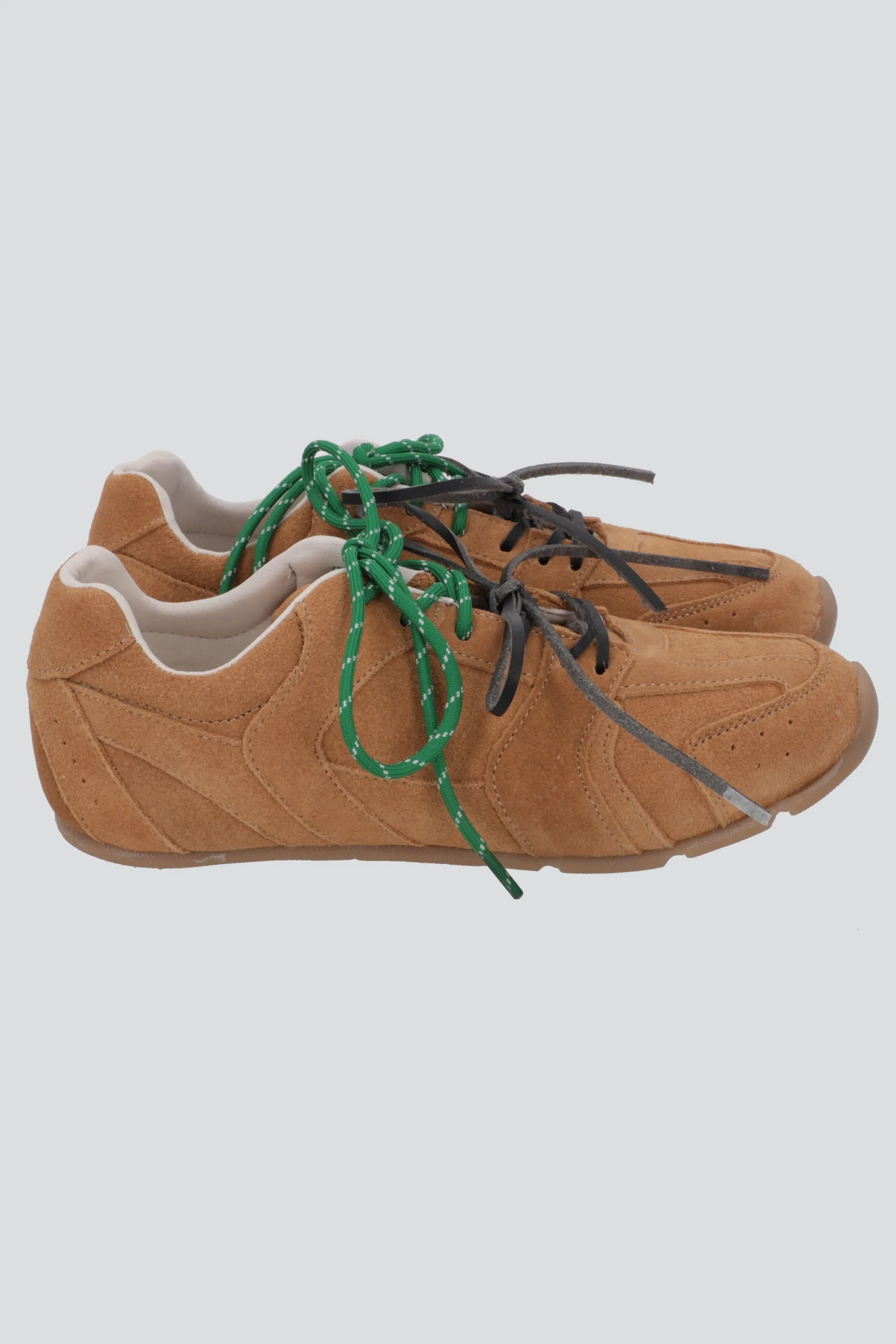Tenis gamuza agujetas bicolor sold by Shasa product image thumbnail 5