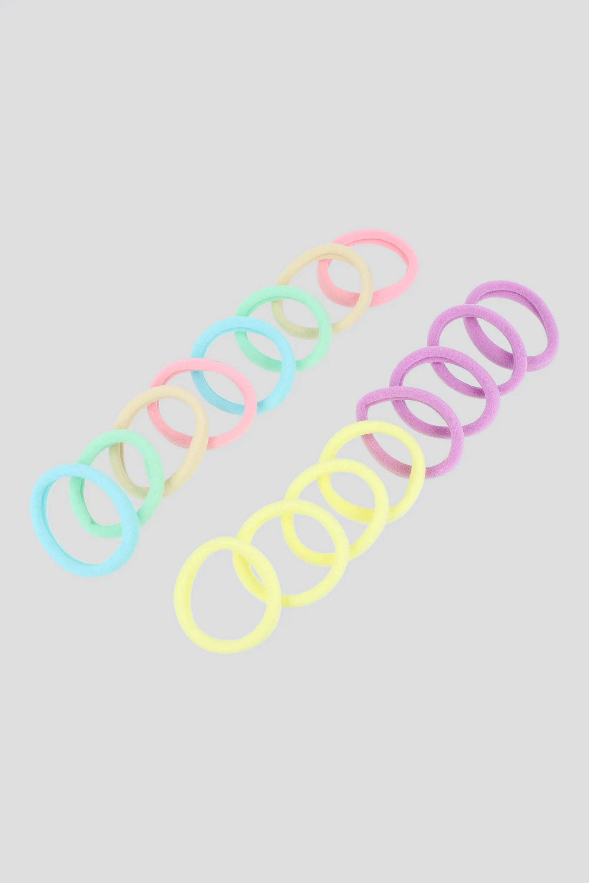 16 P PLIGAS PASTEL sold by Shasa