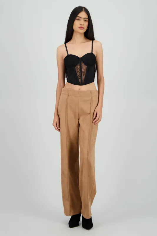 Pantalon amplio suede detalle costura sold by Shasa