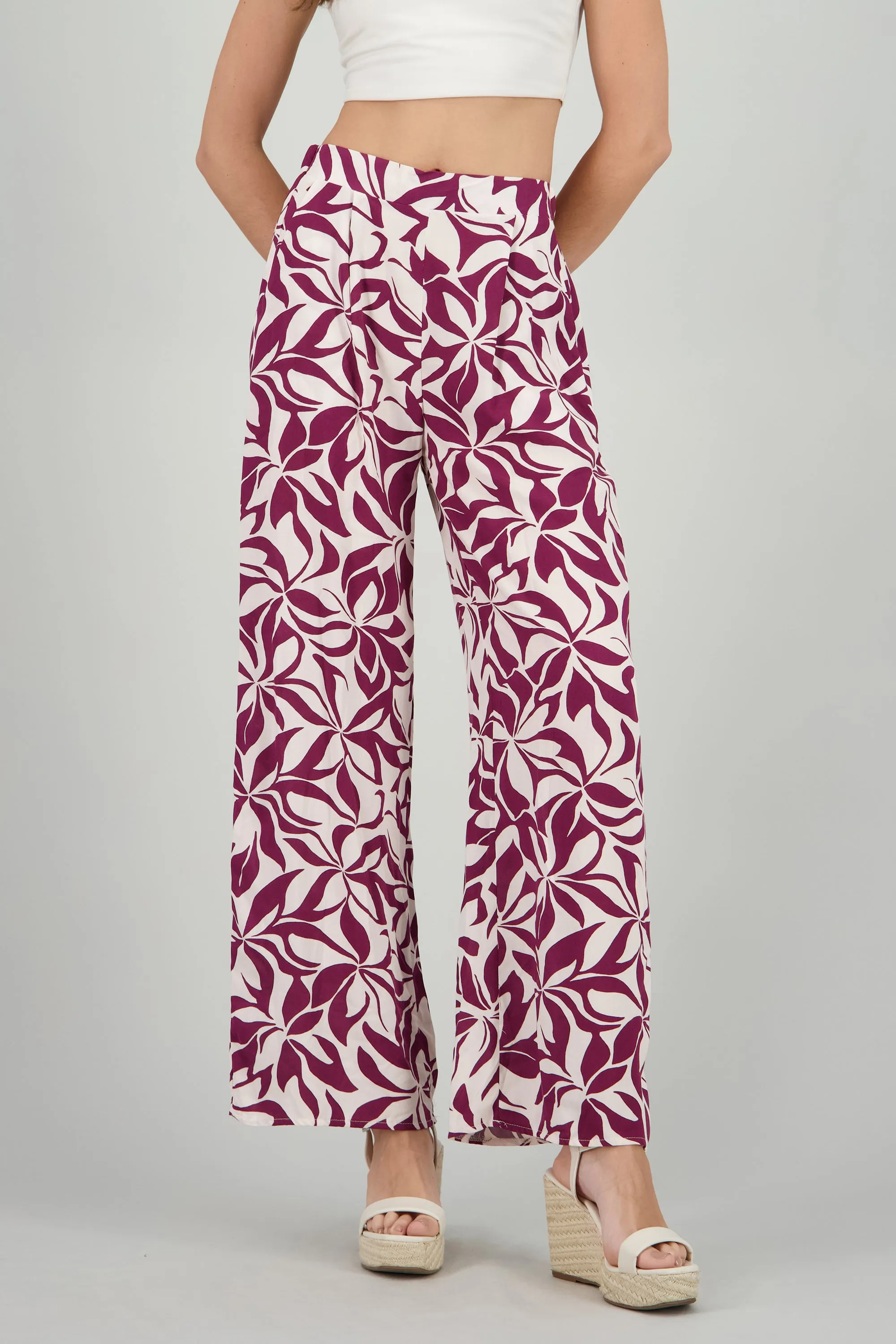 Pantalon amplio pinzas detalle estampado sold by Shasa product image thumbnail 2