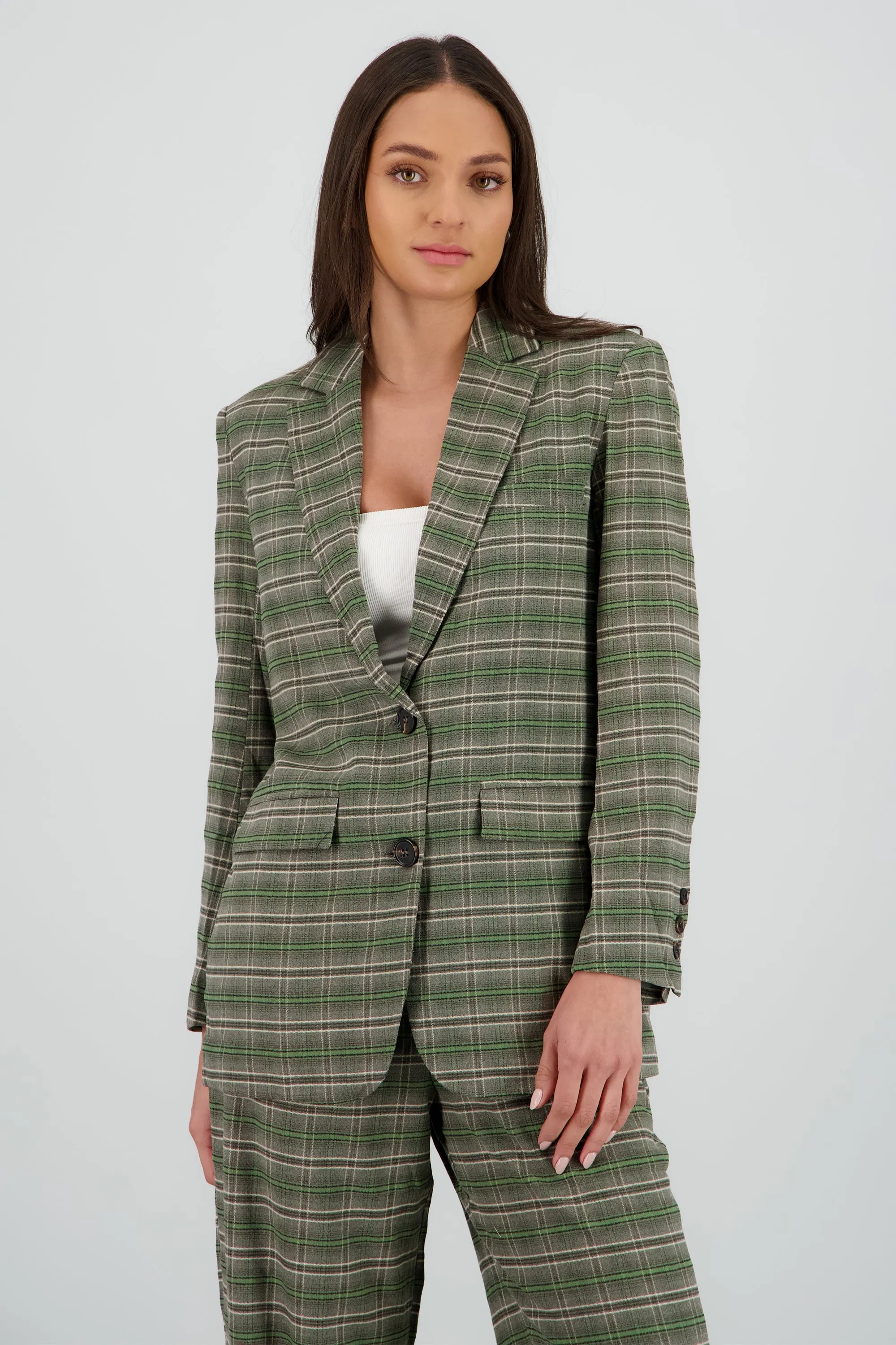 Saco oversized cuadros sold by Shasa product image thumbnail 2