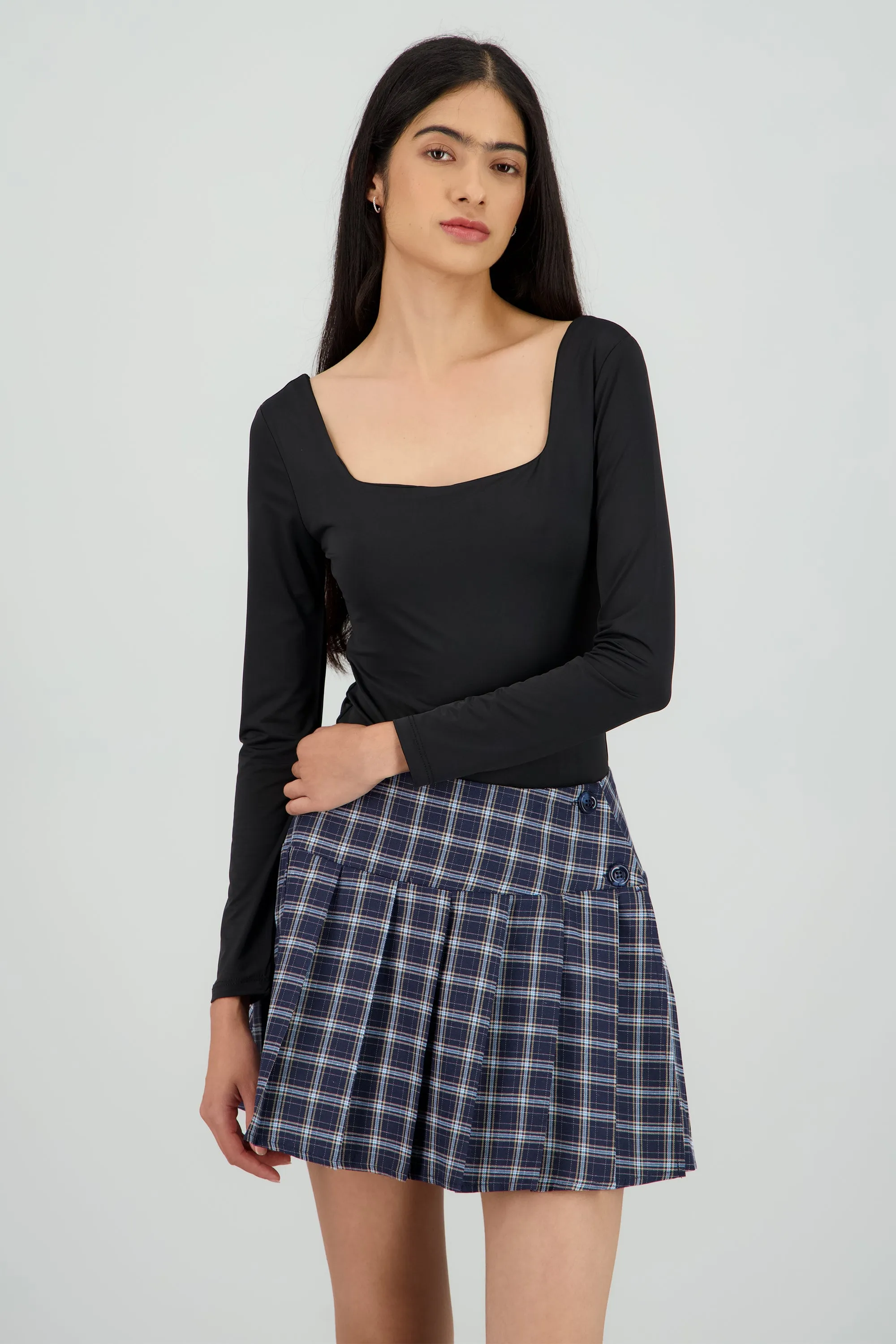 Bodysuit liso manga larga cuello cuadrado sold by Shasa product image thumbnail 2