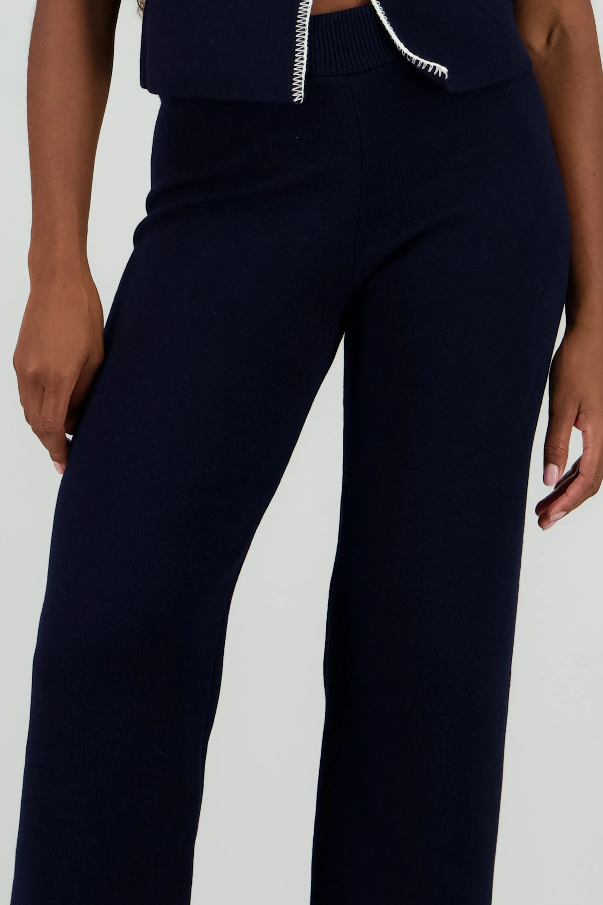 Pantalon detalle contraste sold by Shasa product image thumbnail 5