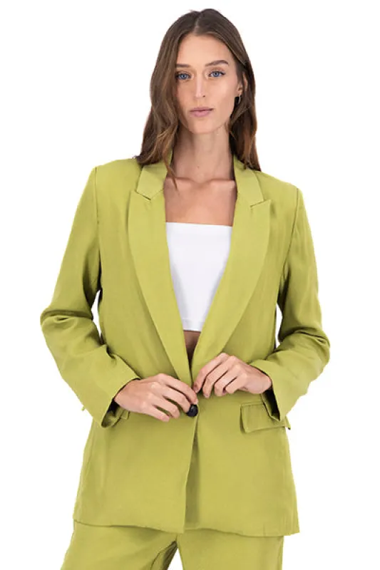Blazer Boton Detalle Mangas sold by Shasa