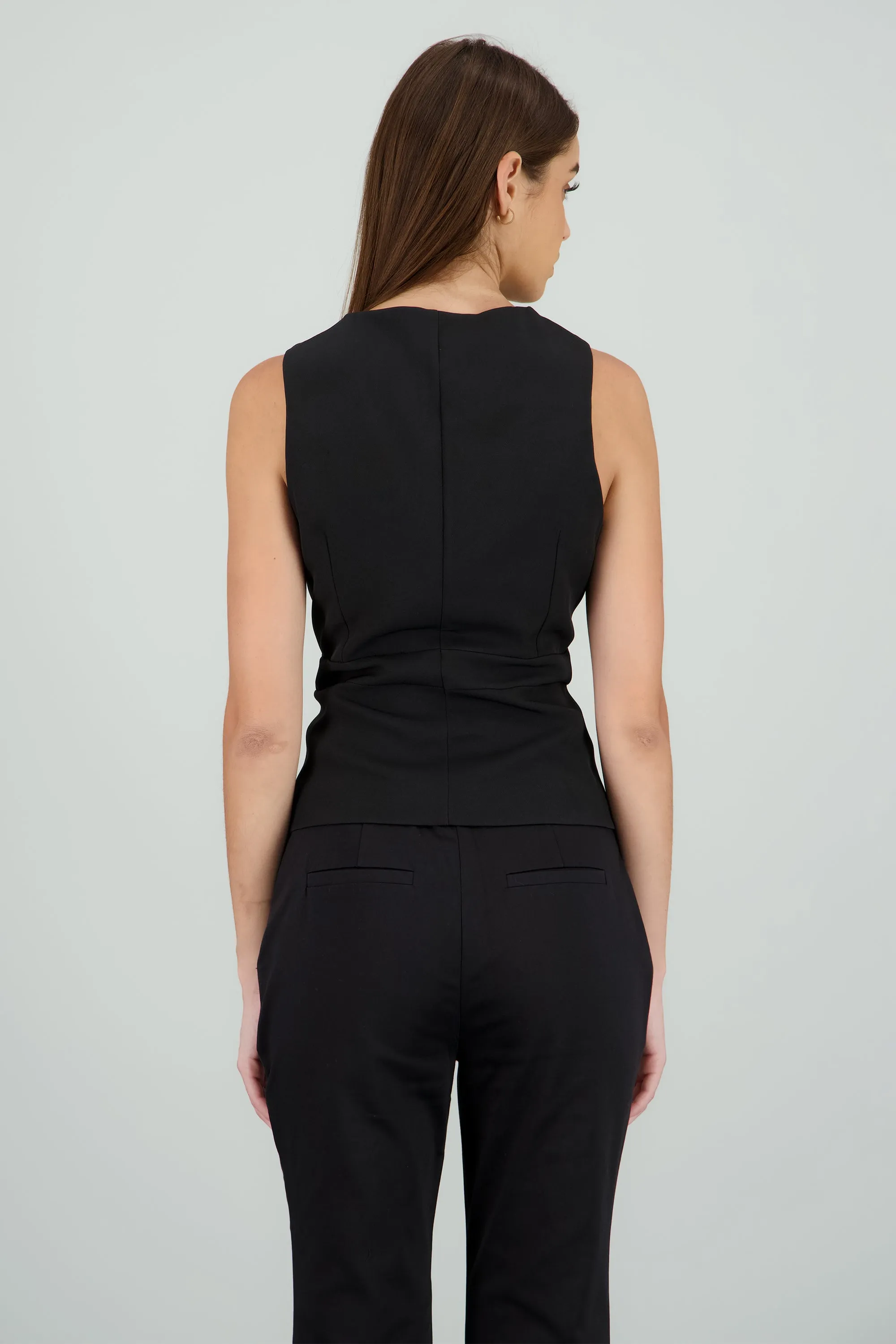 Top detalle broches frente escote en v sold by Shasa product image thumbnail 4