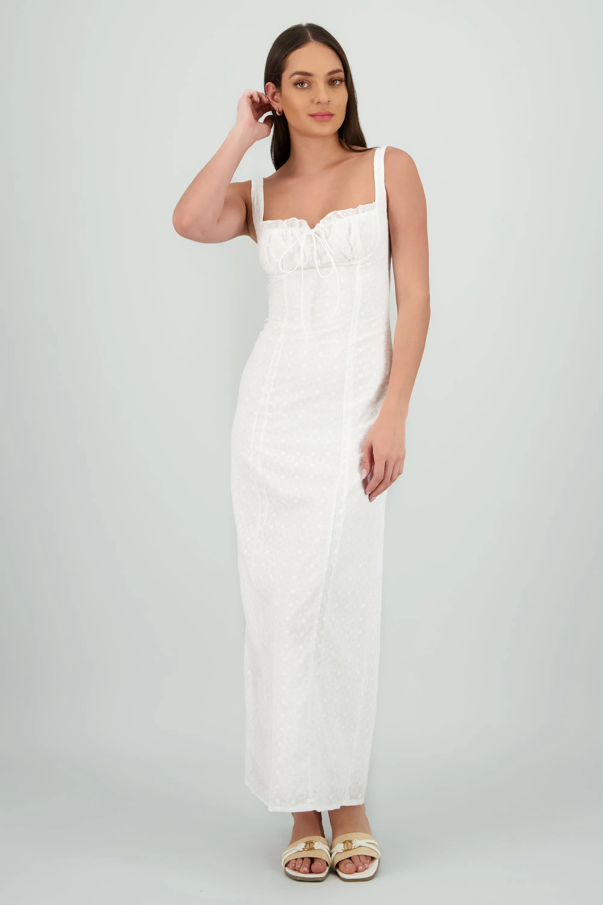 Vestido maxi textura flores sold by Shasa