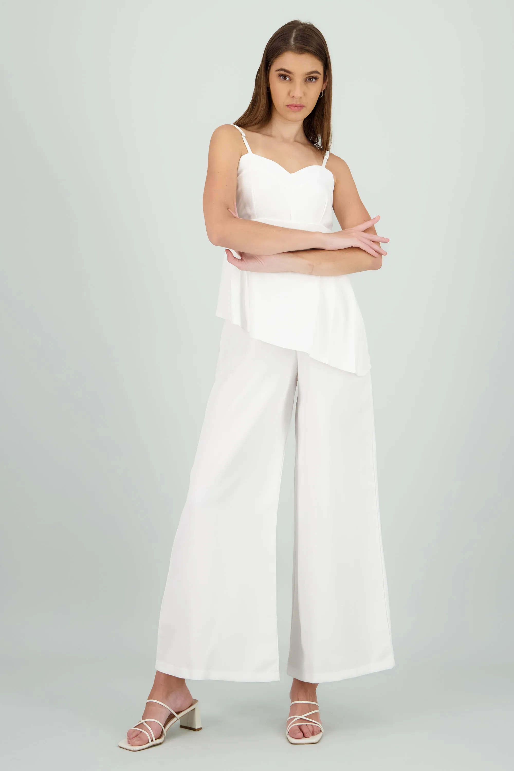 Jumpsuit detalle pelum asimetrico sold by Shasa product image thumbnail 2
