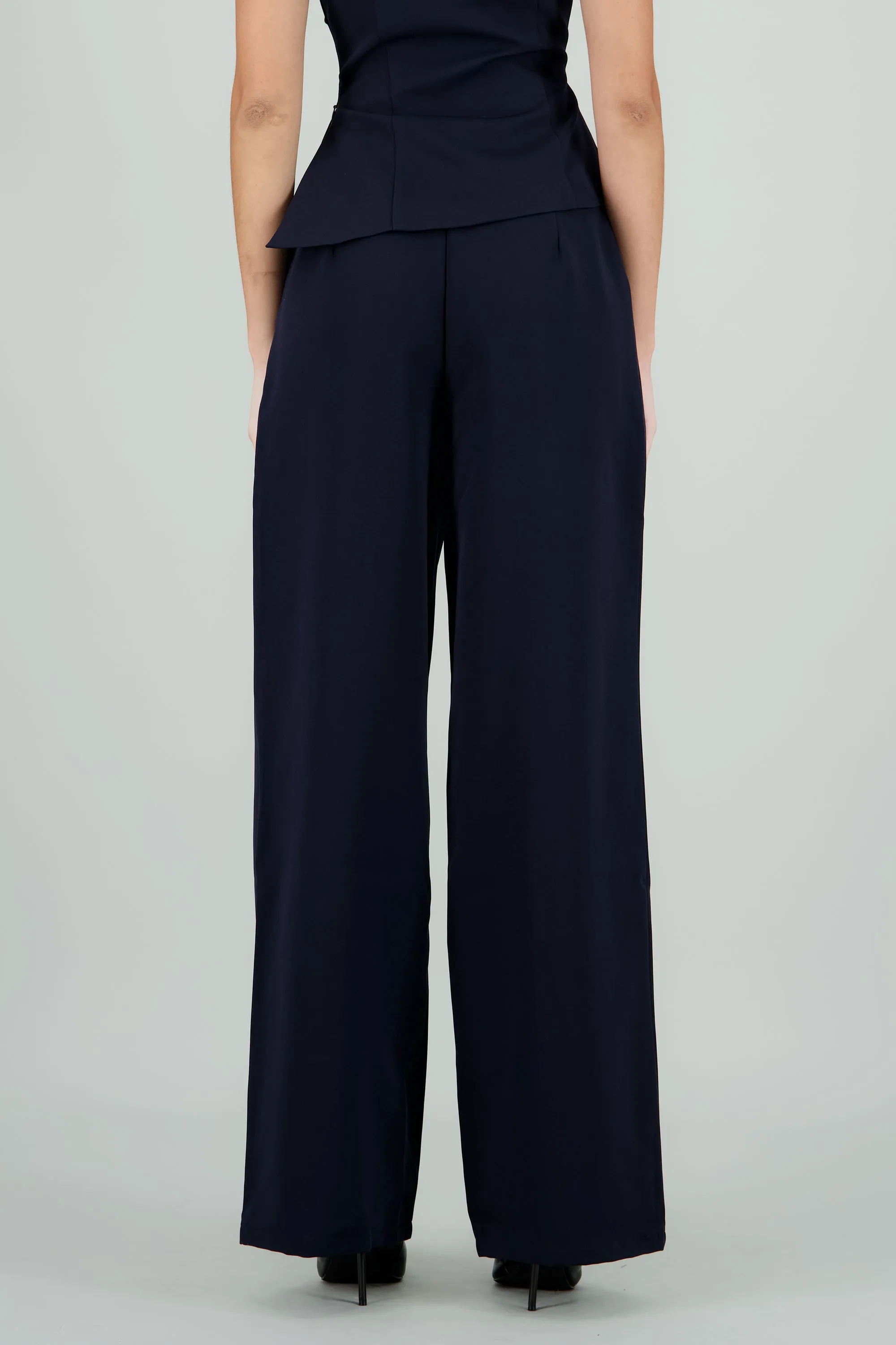 Pantalón sastreado detalle cinturon sold by Shasa product image thumbnail 4