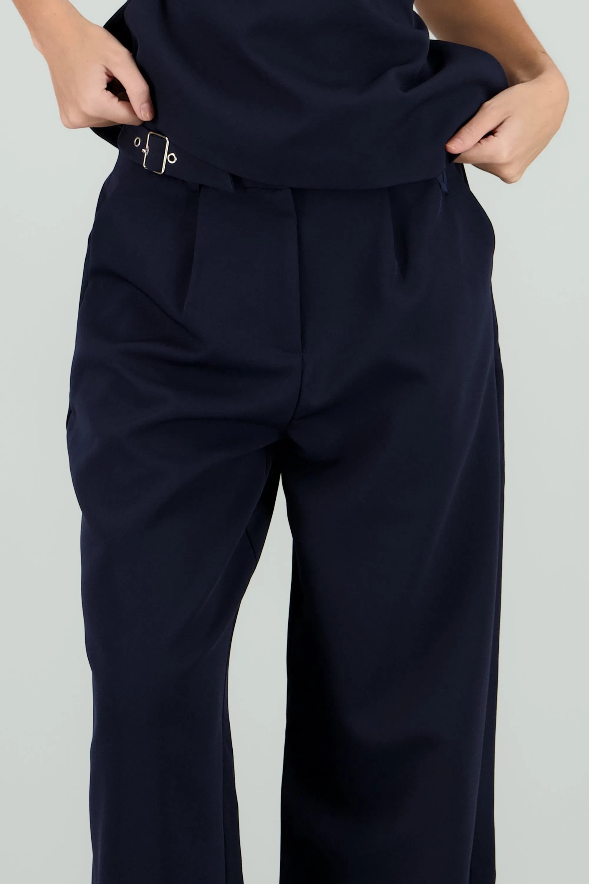 Pantalón sastreado detalle cinturon sold by Shasa product image thumbnail 5