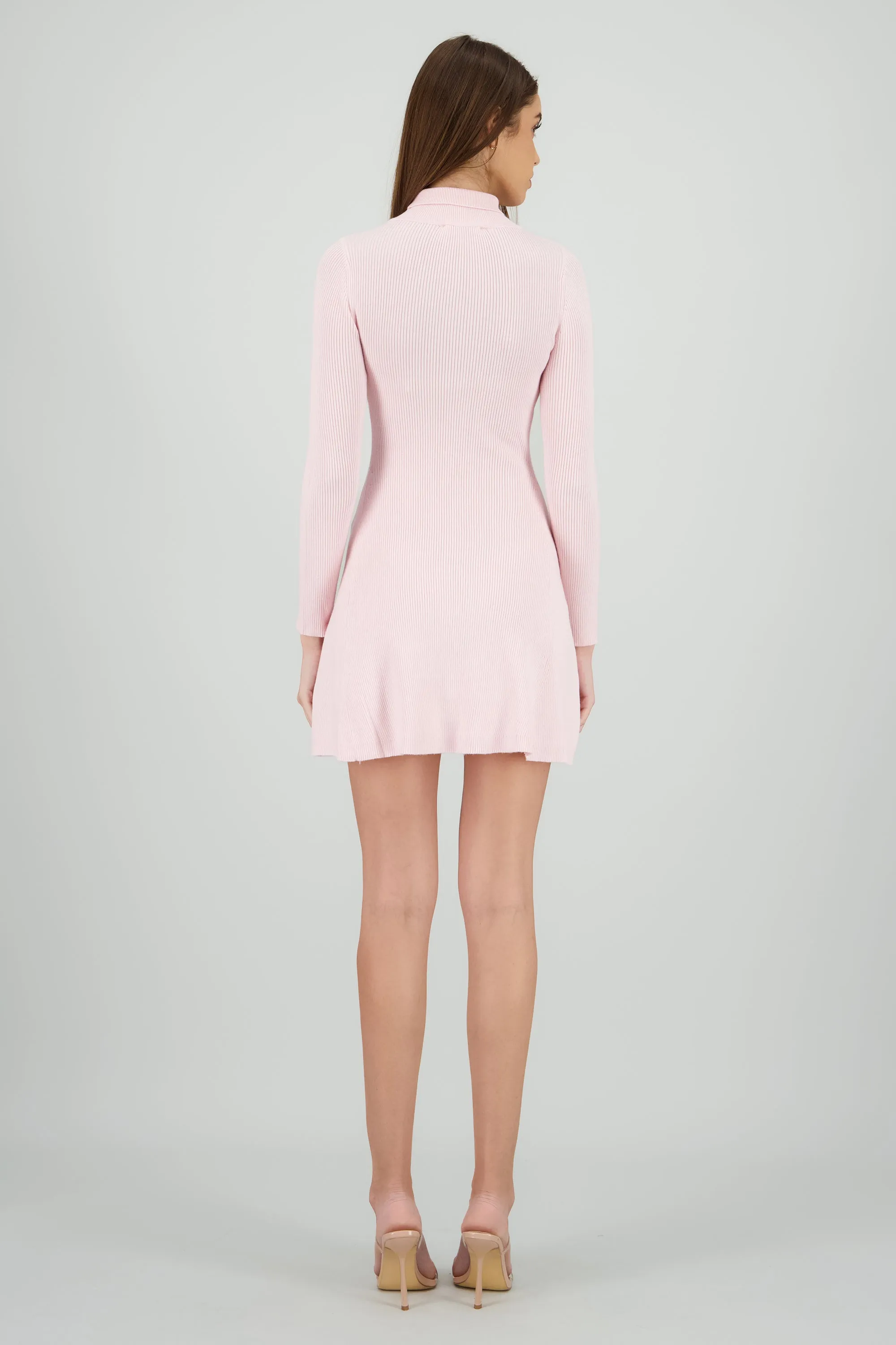 Vestido mini cuello alto manga larga sold by Shasa product image thumbnail 4