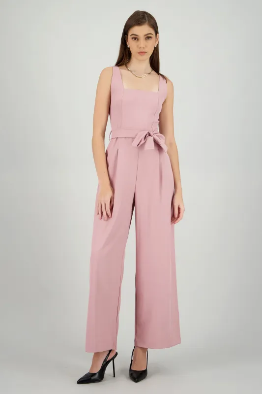 Jumpsuit tirantes detalle cinturon sold by Shasa