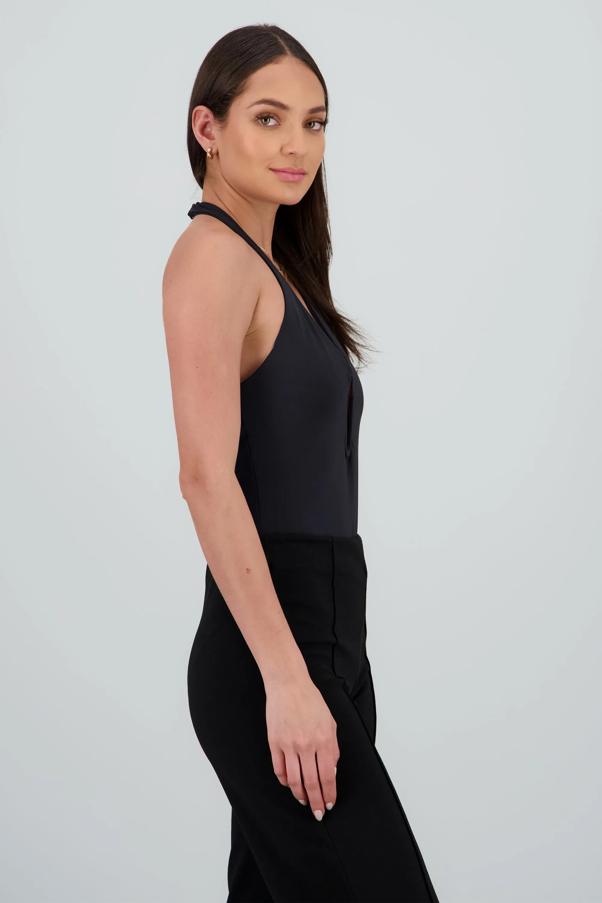 Bodysuit liso detalle en escote sold by Shasa product image thumbnail 3