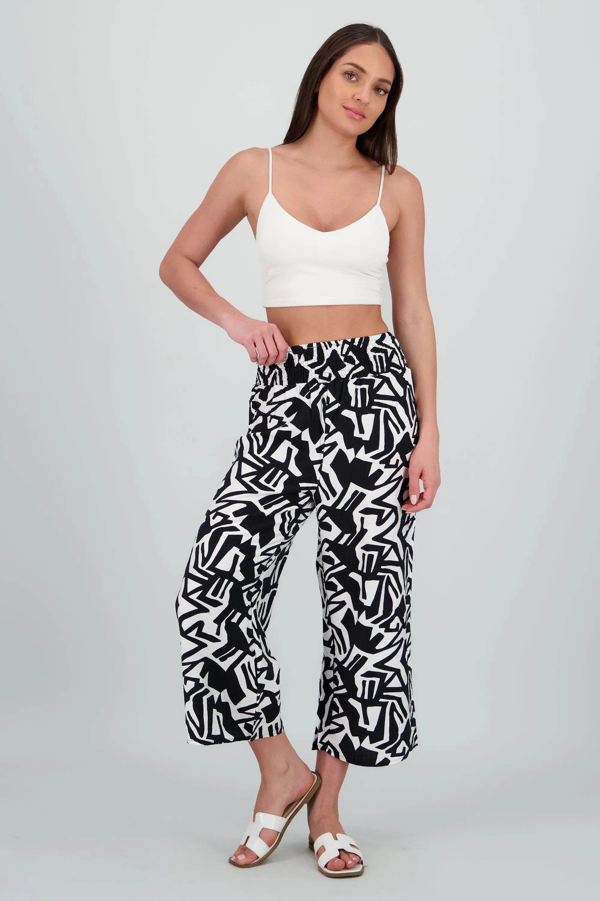 Pantalones estampados resorte en pretina sold by Shasa