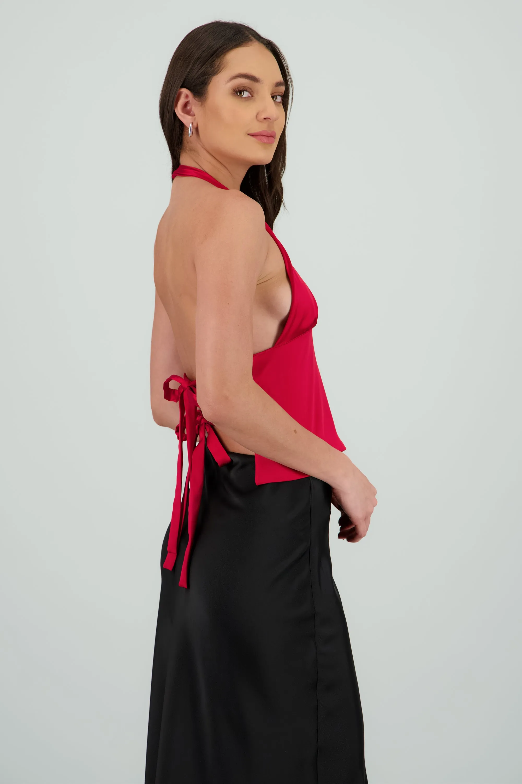 Top satinado escote espalda sold by Shasa product image thumbnail 3