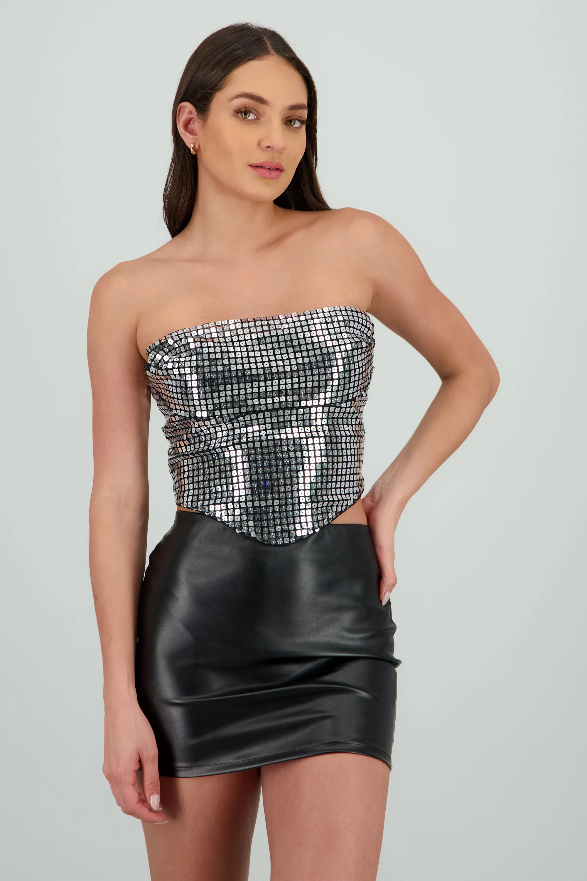 Top tubo lentejuelas sold by Shasa