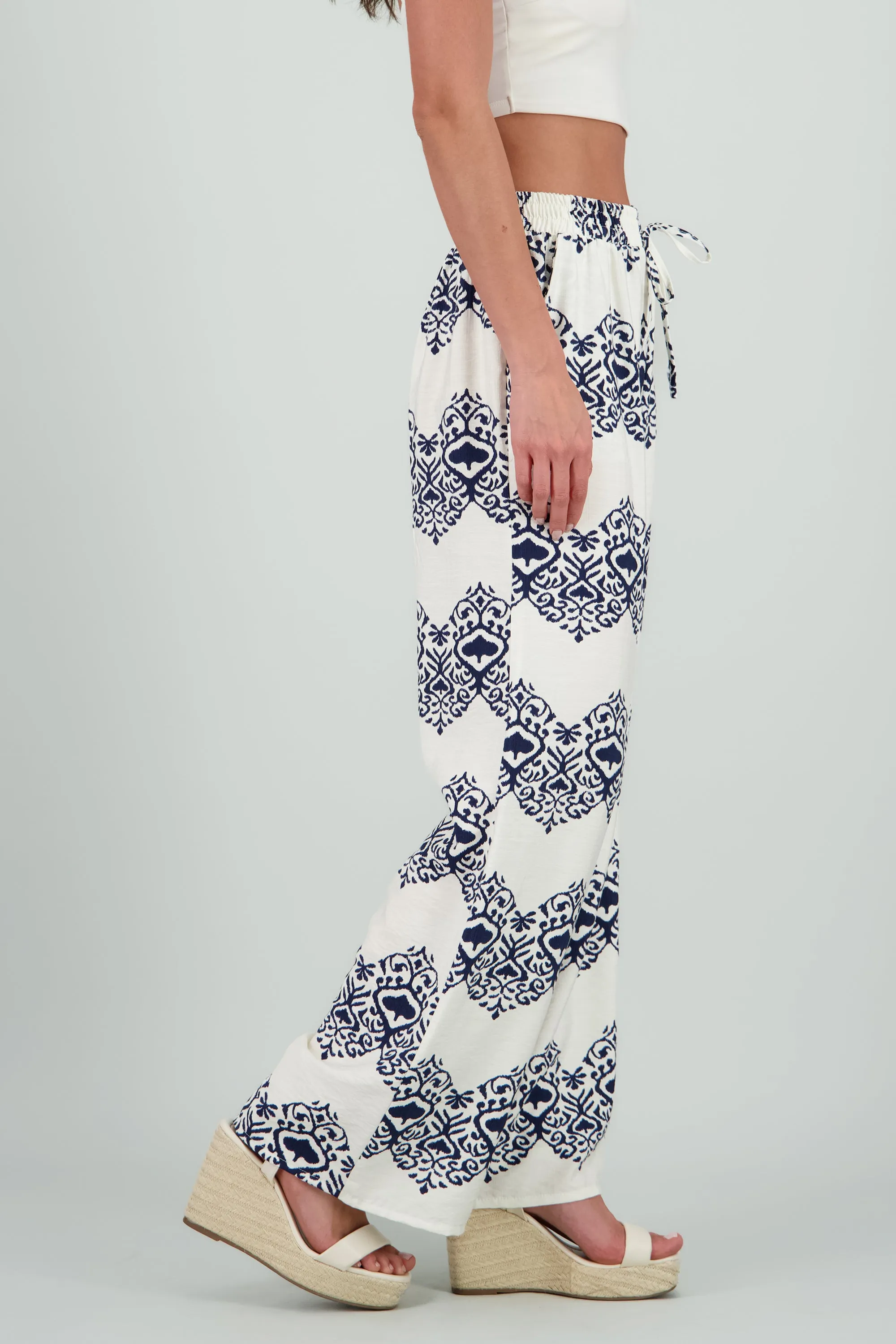 Pantalon fluido estampado paisley sold by Shasa product image thumbnail 3