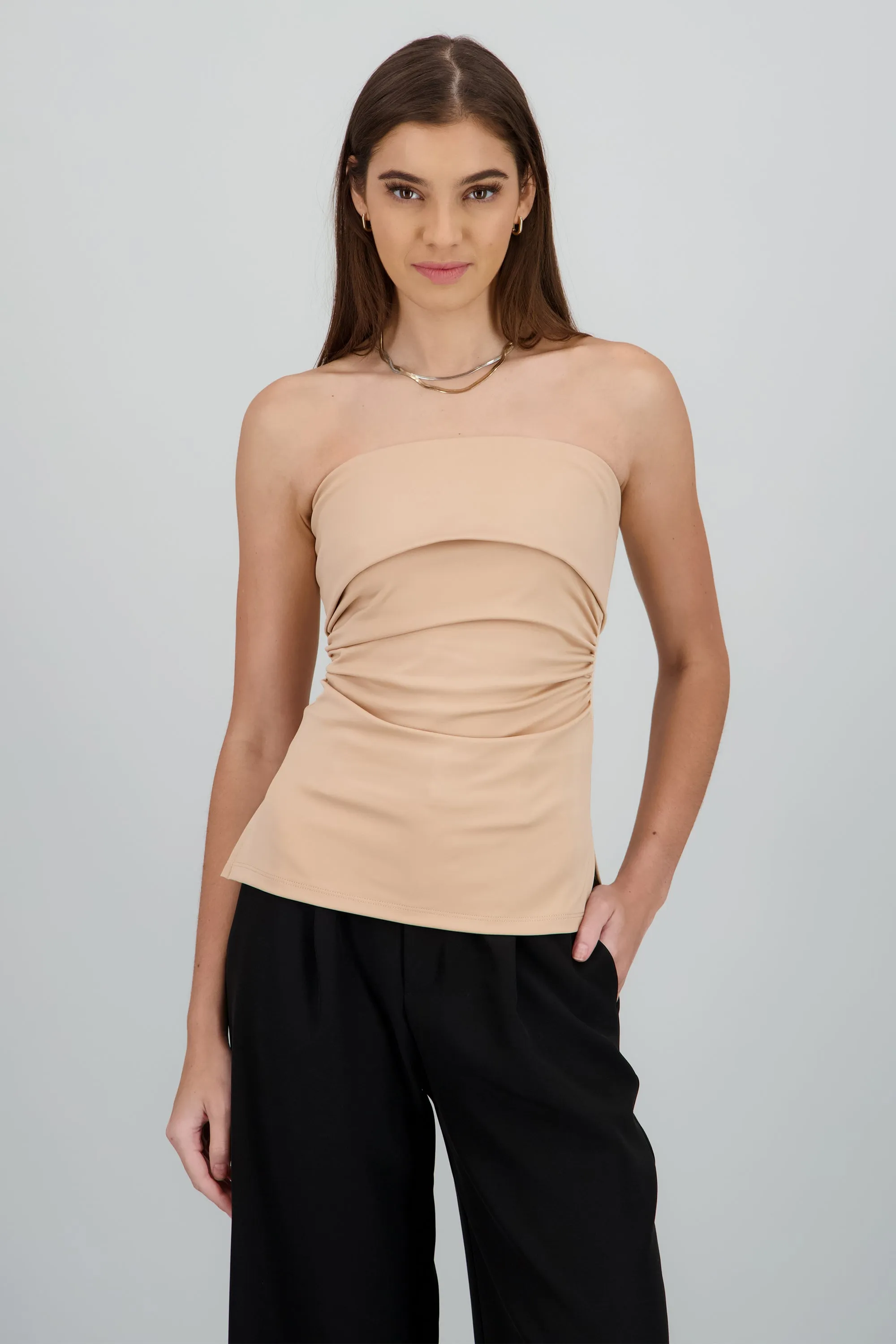 Top tubo con dobles escote Hypsters sold by Shasa