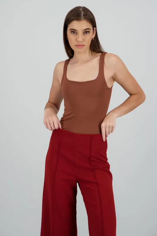 Bodysuit liso de tirantes sold by Shasa